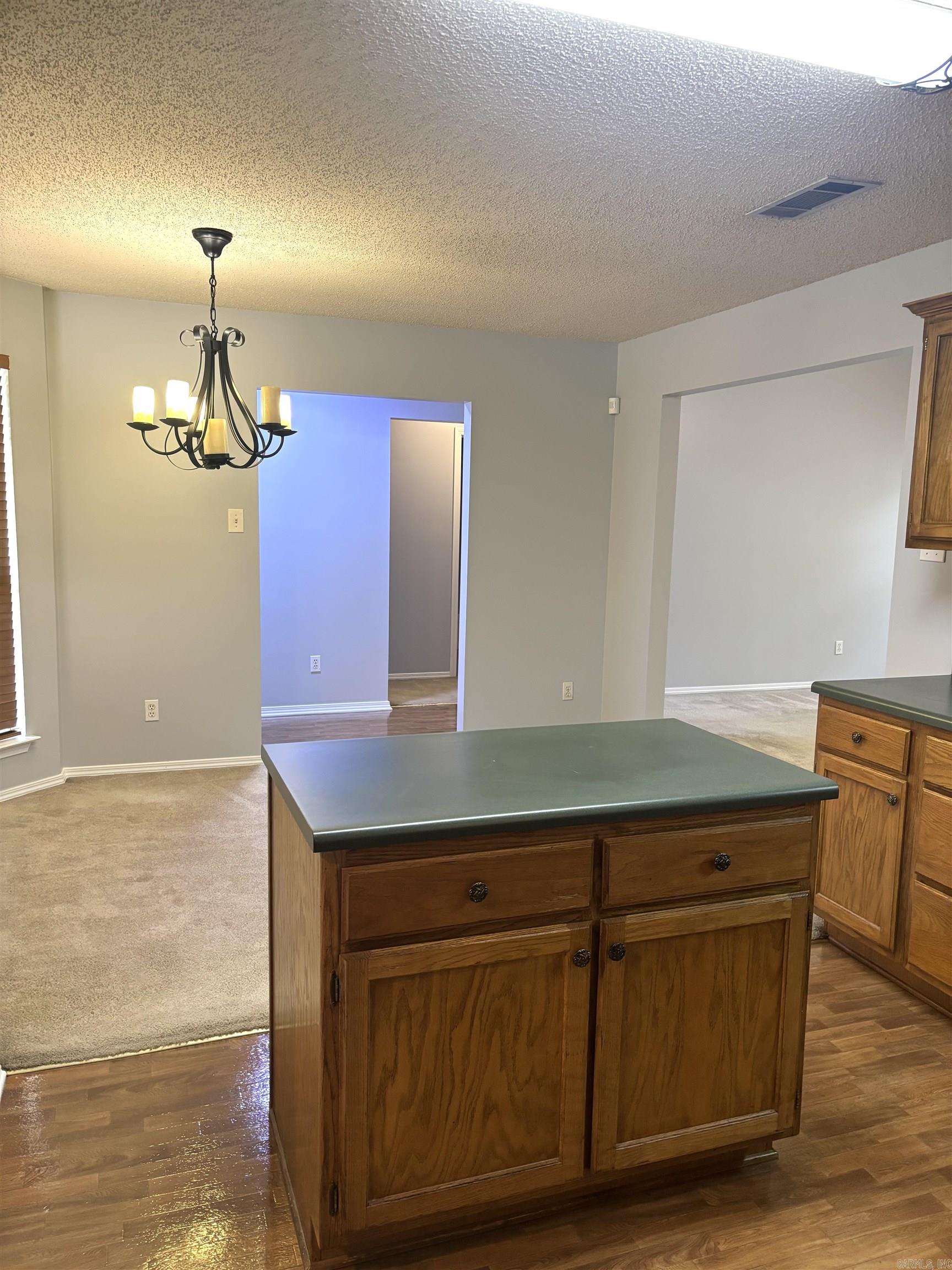 54  Redleaf Cr.  Little Rock, AR