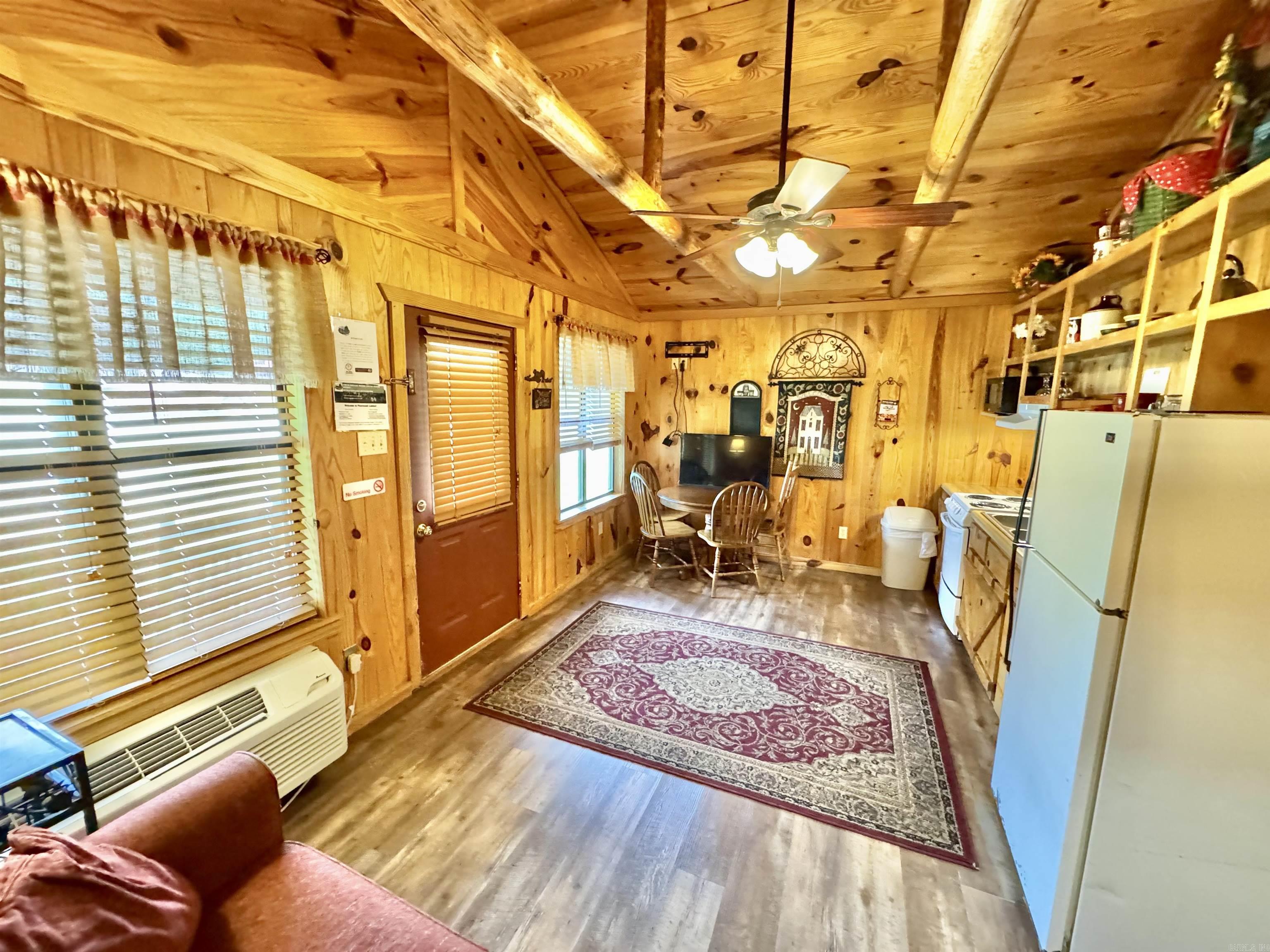 417-1  Cabin Circle  Mountain View, AR