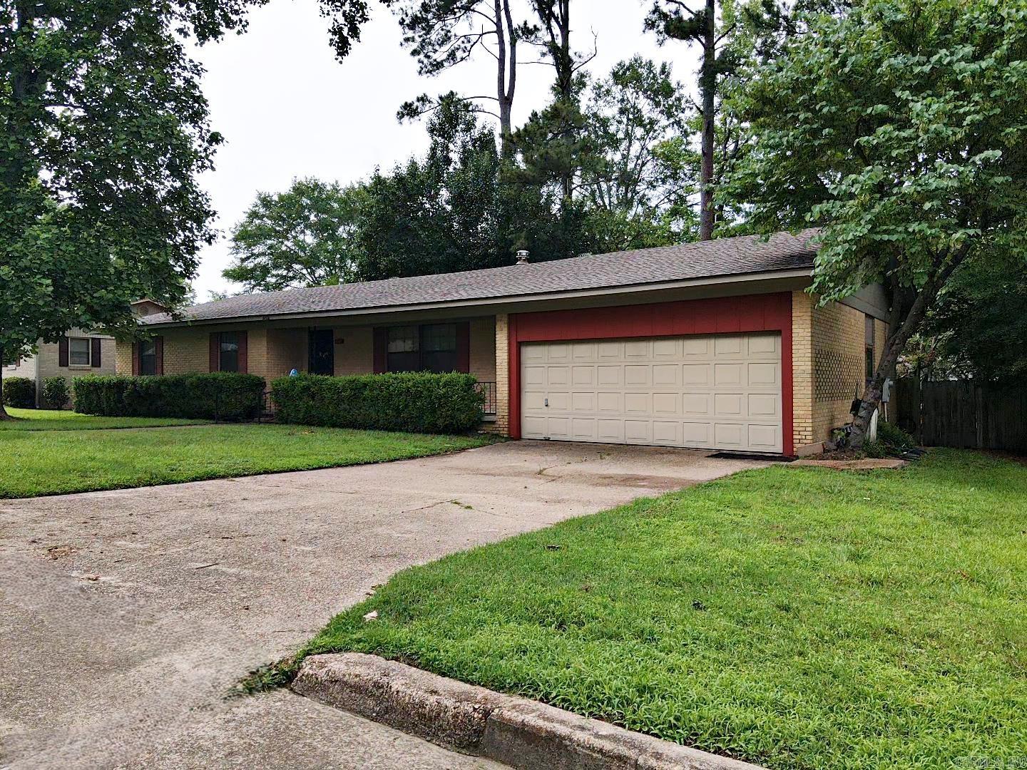 2838  Sylvia  Arkadelphia, AR
