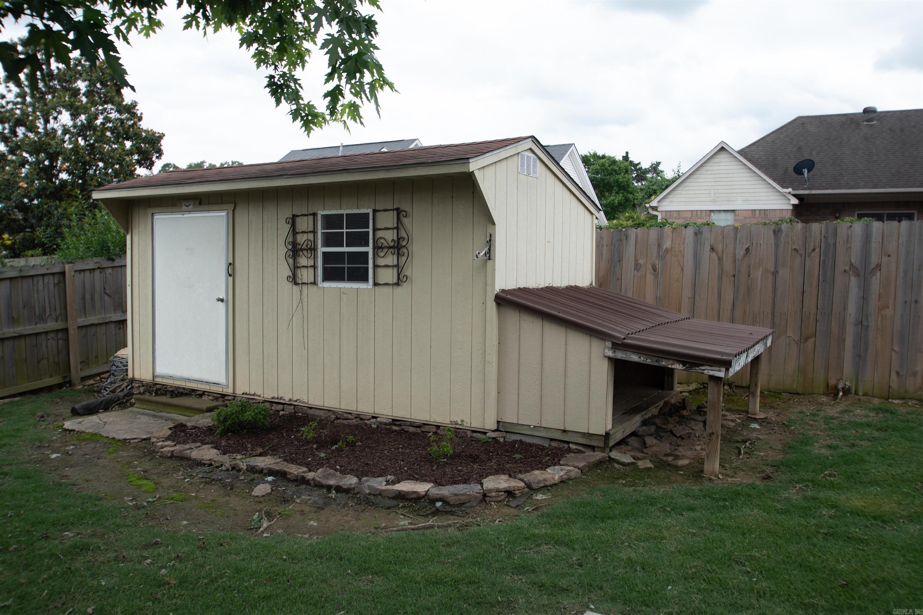 2413  Brittany Ln  Searcy, AR