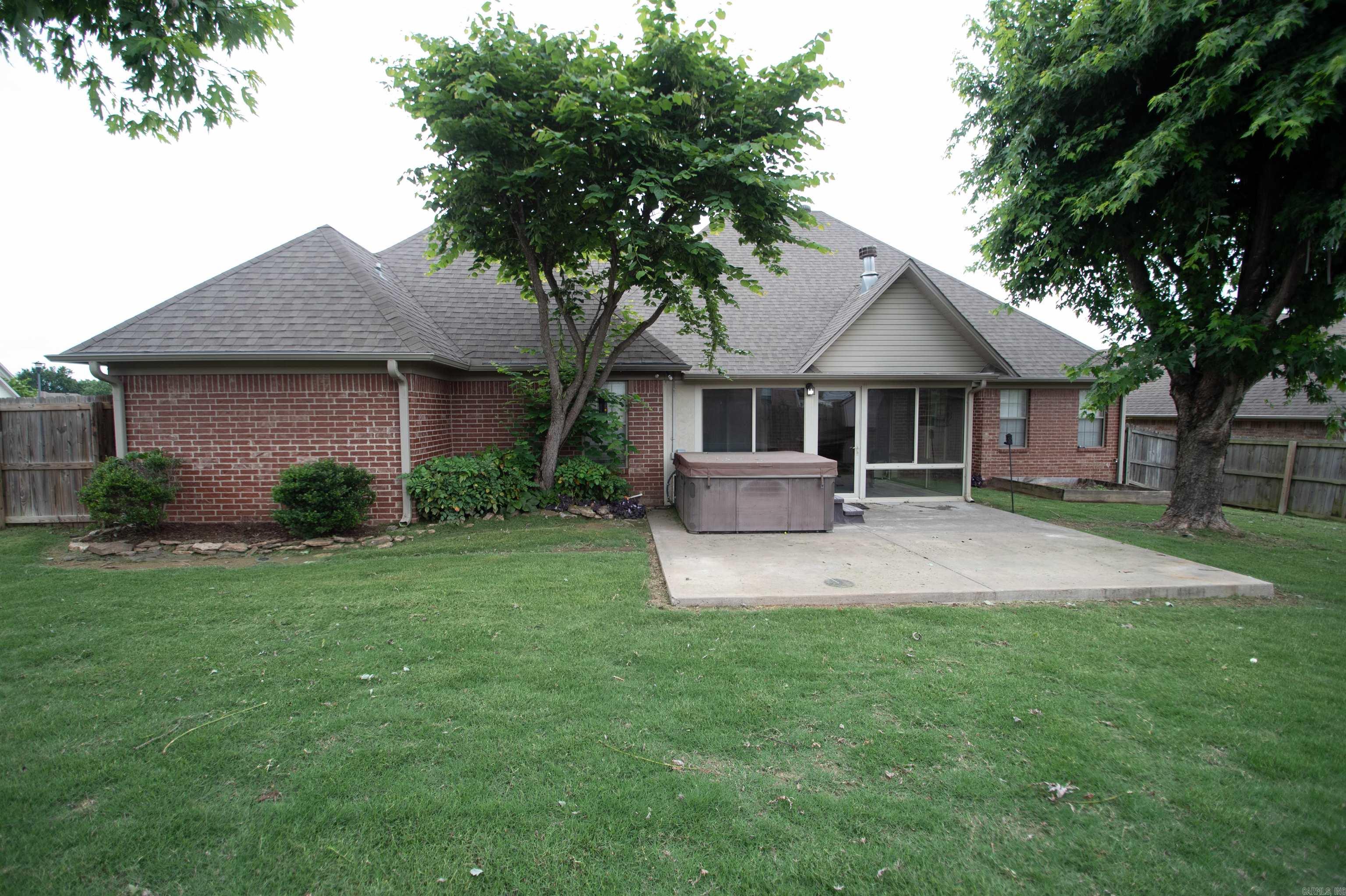 2413  Brittany Ln  Searcy, AR