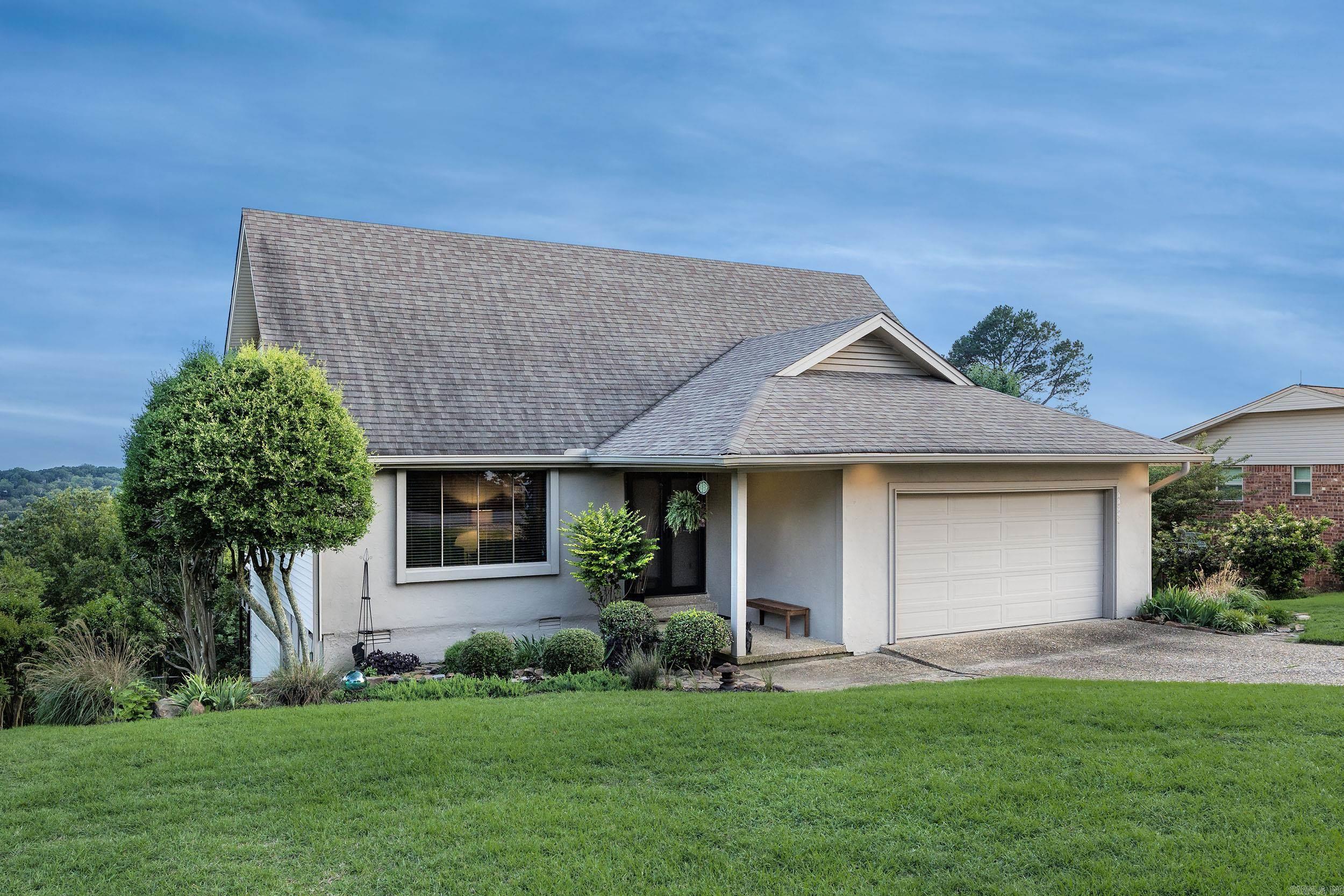 11933  Rivercrest Dr  Little Rock, AR