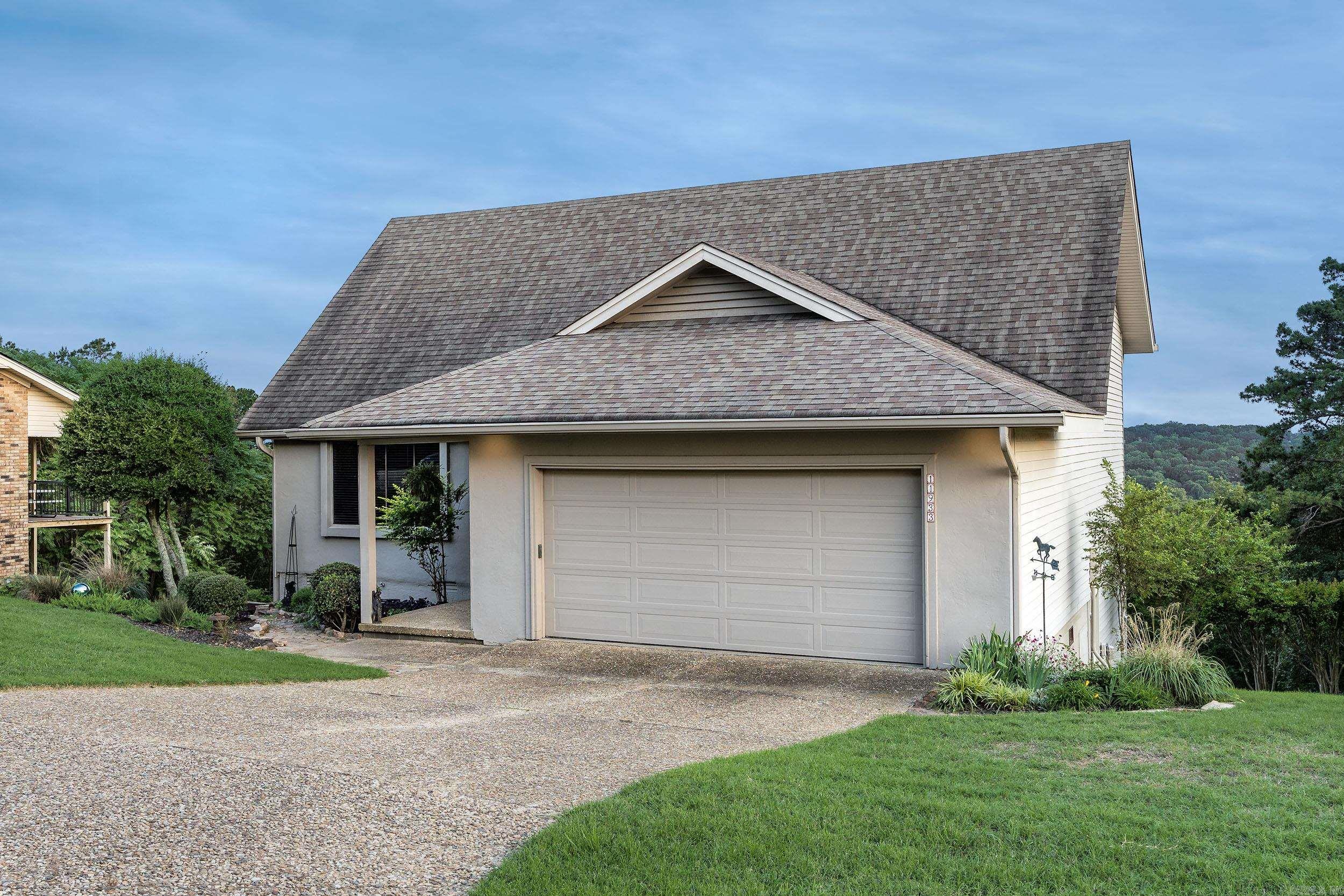 11933  Rivercrest Dr  Little Rock, AR