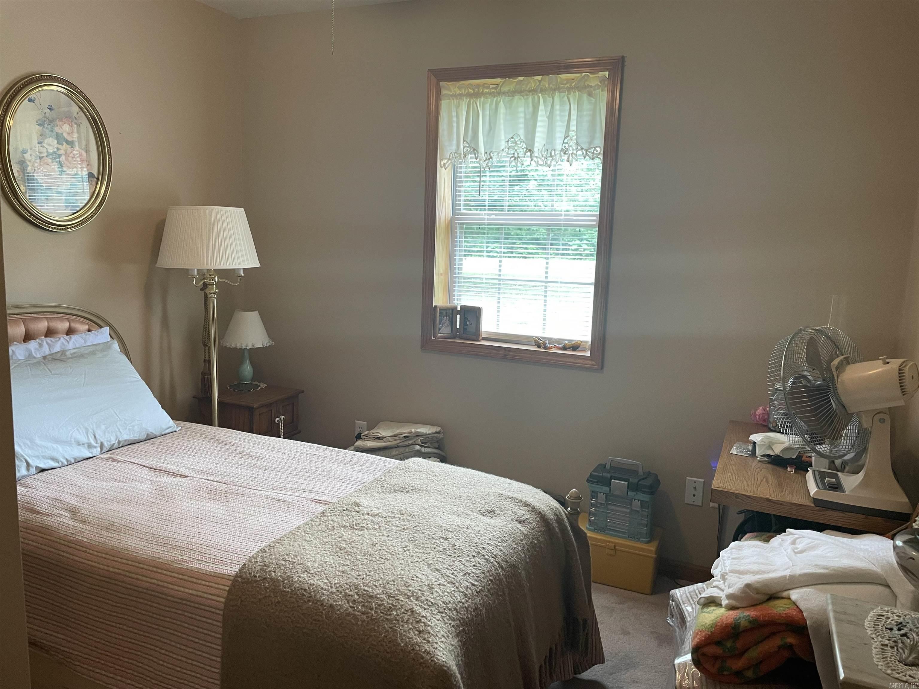 186  Wilcox  Mountain View, AR