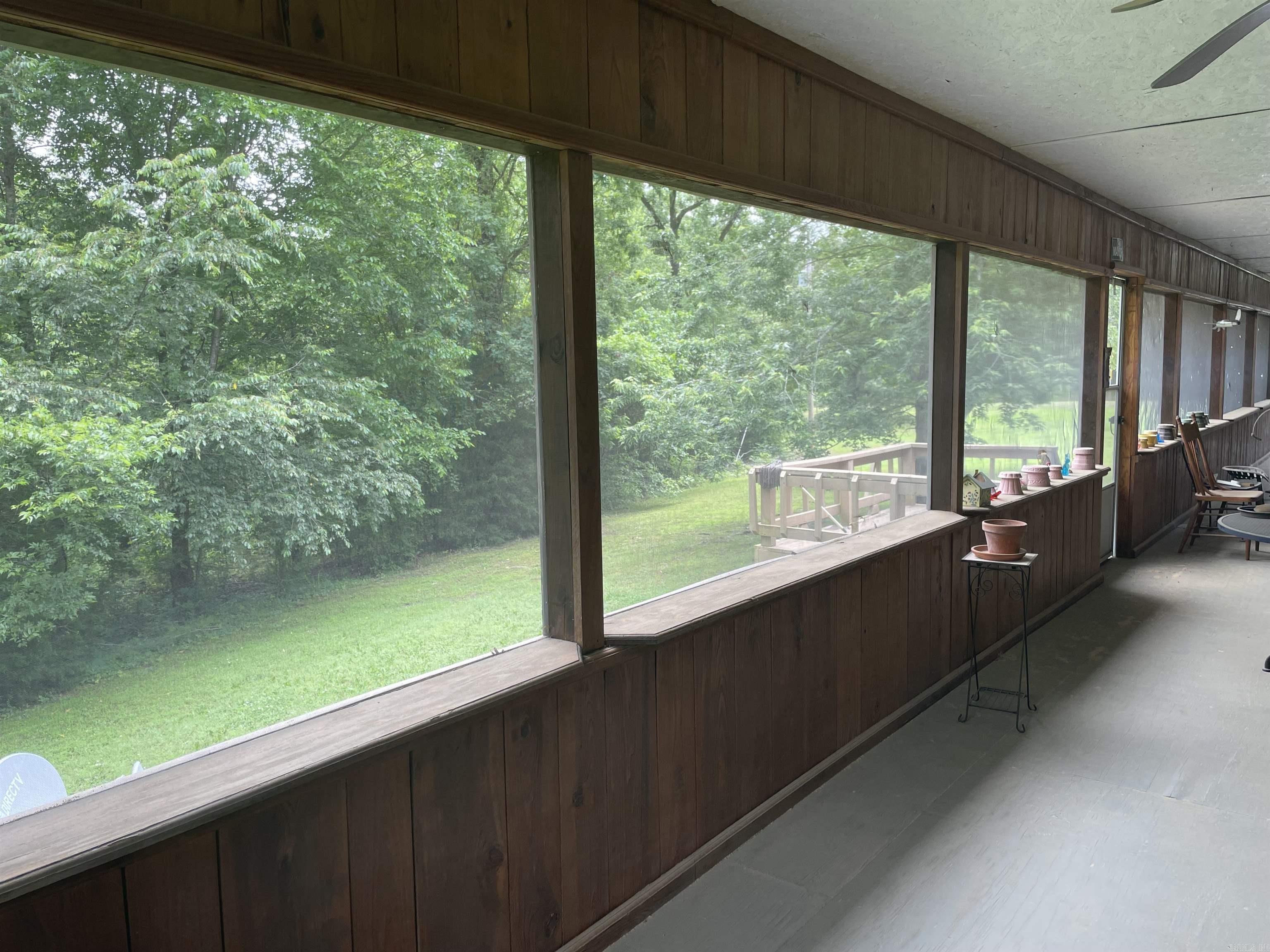 186  Wilcox  Mountain View, AR