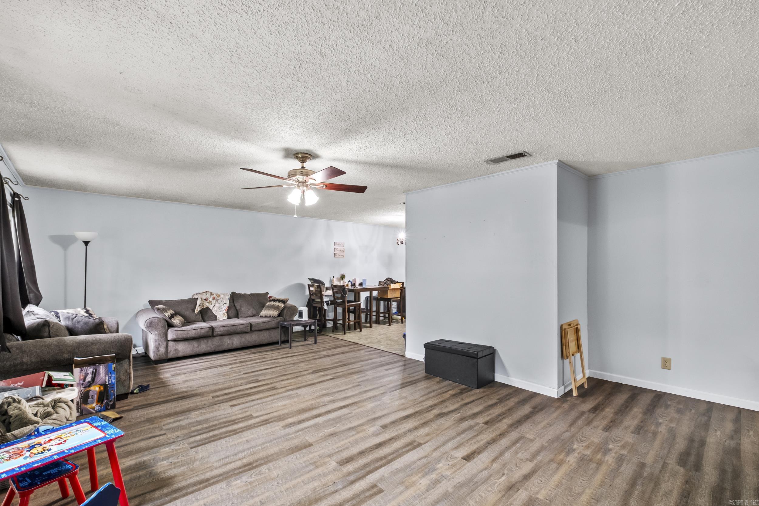 303  Pike  Benton, AR