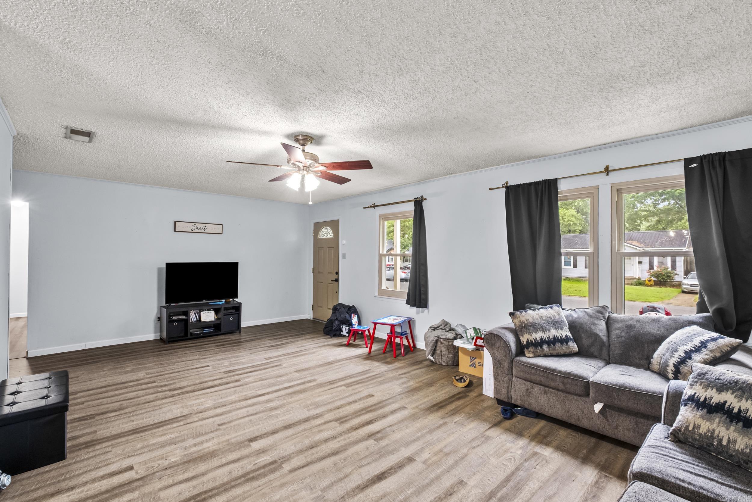 303  Pike  Benton, AR