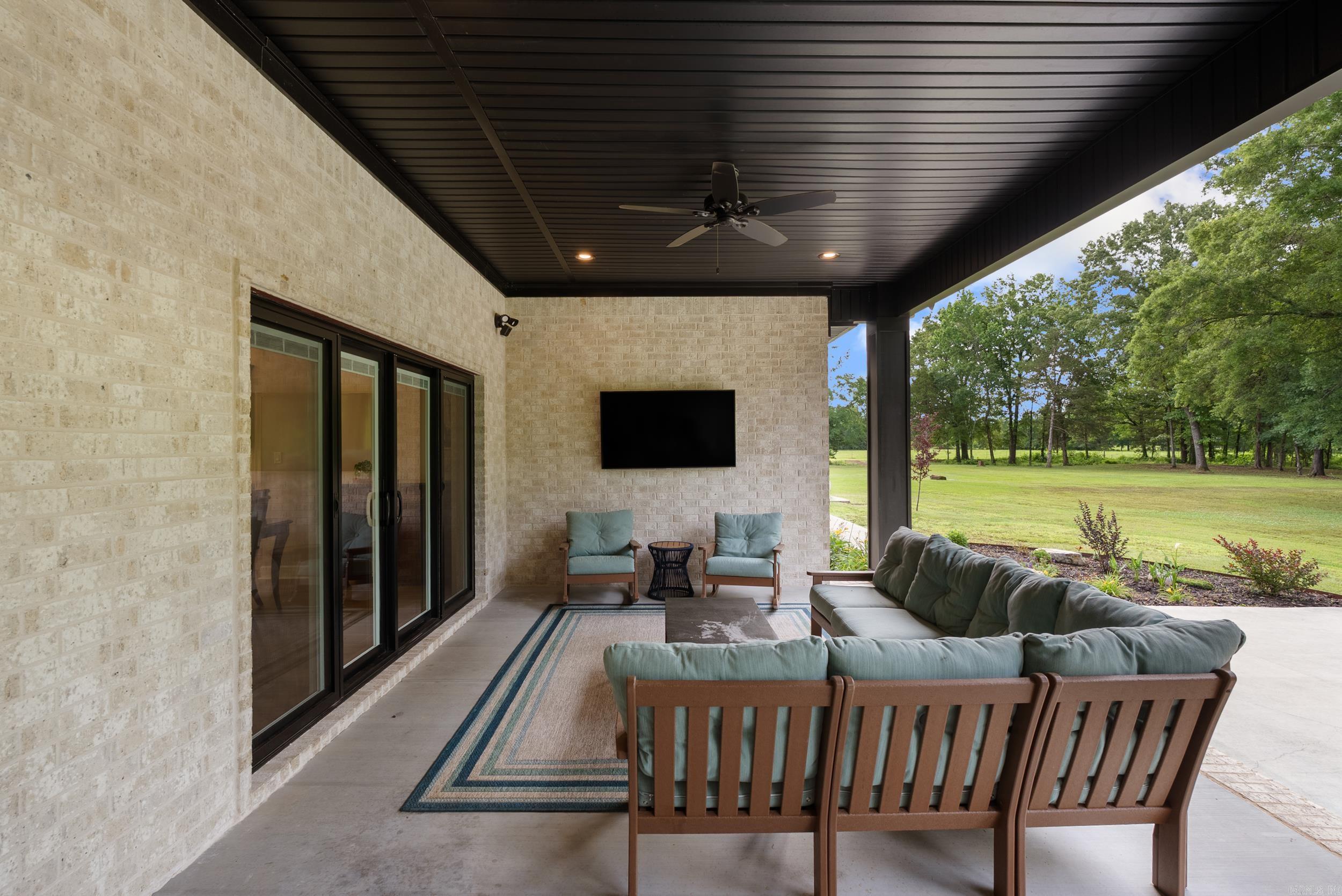 84  Bethlehem  Greenbrier, AR