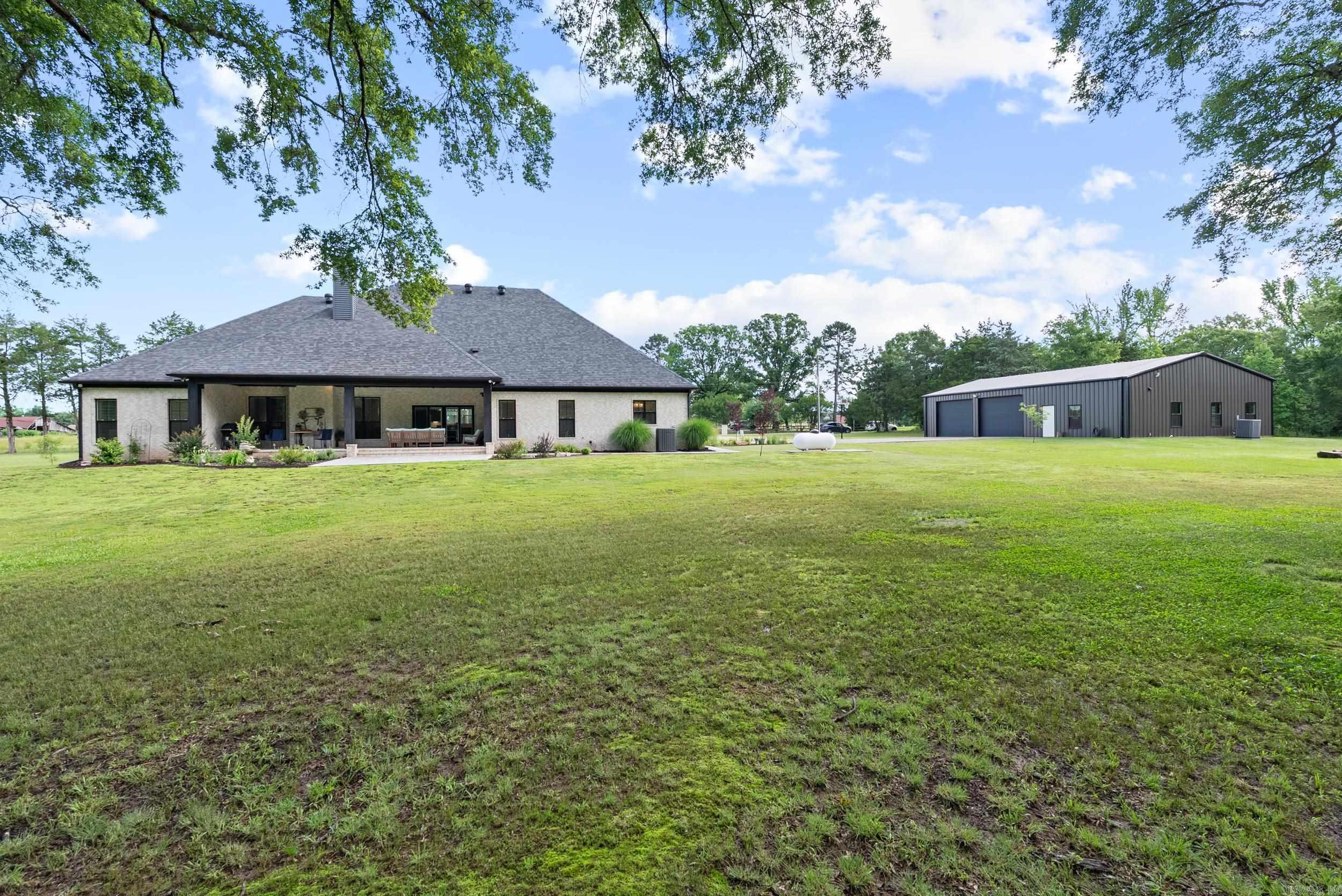 84  Bethlehem  Greenbrier, AR