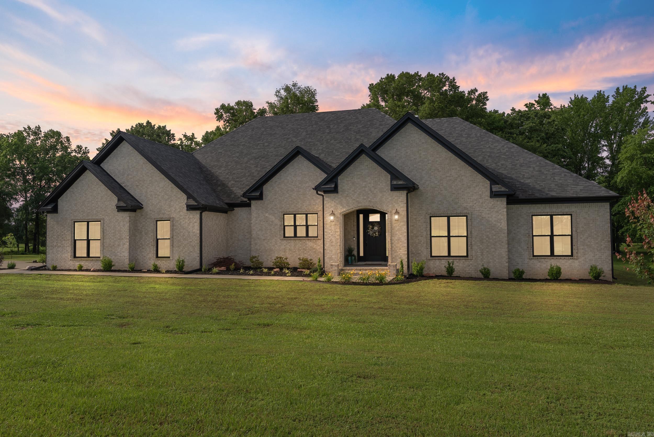 84  Bethlehem  Greenbrier, AR