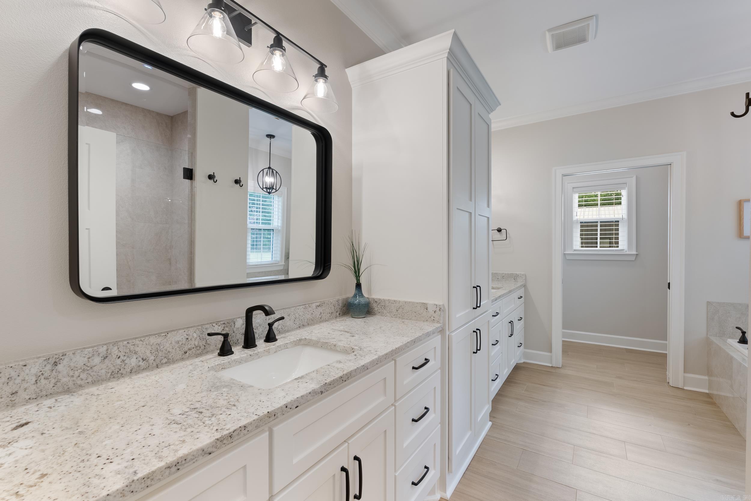 84  Bethlehem  Greenbrier, AR