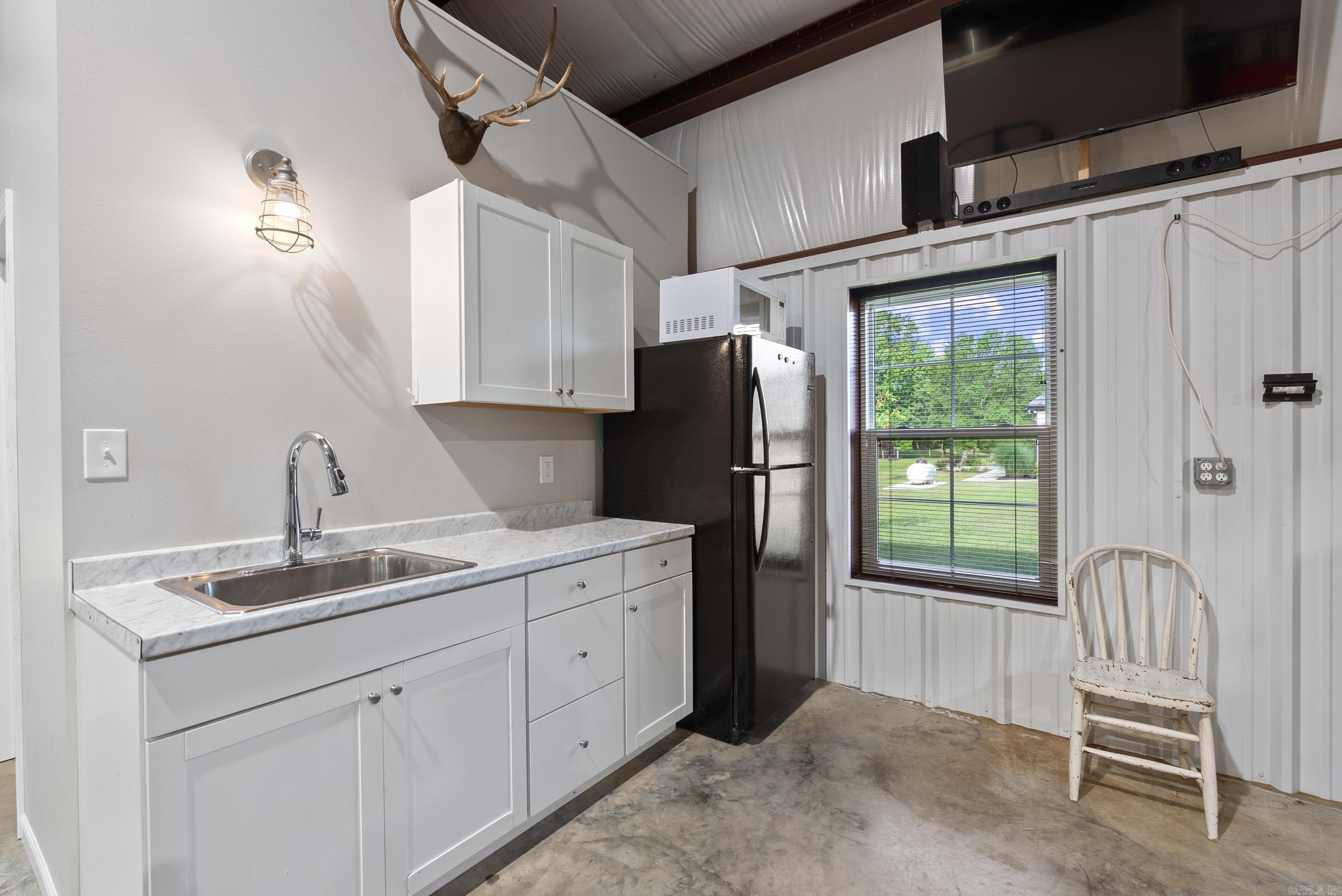 84  Bethlehem  Greenbrier, AR