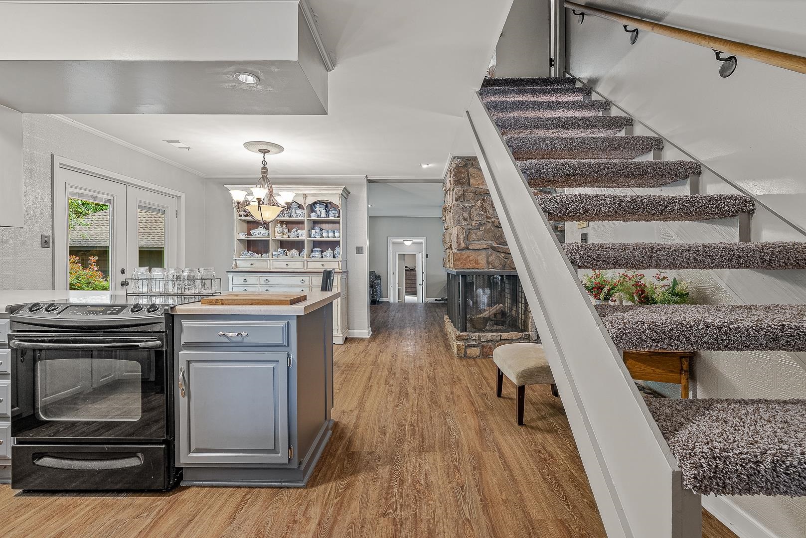 306  Cloverdale  Jonesboro, AR