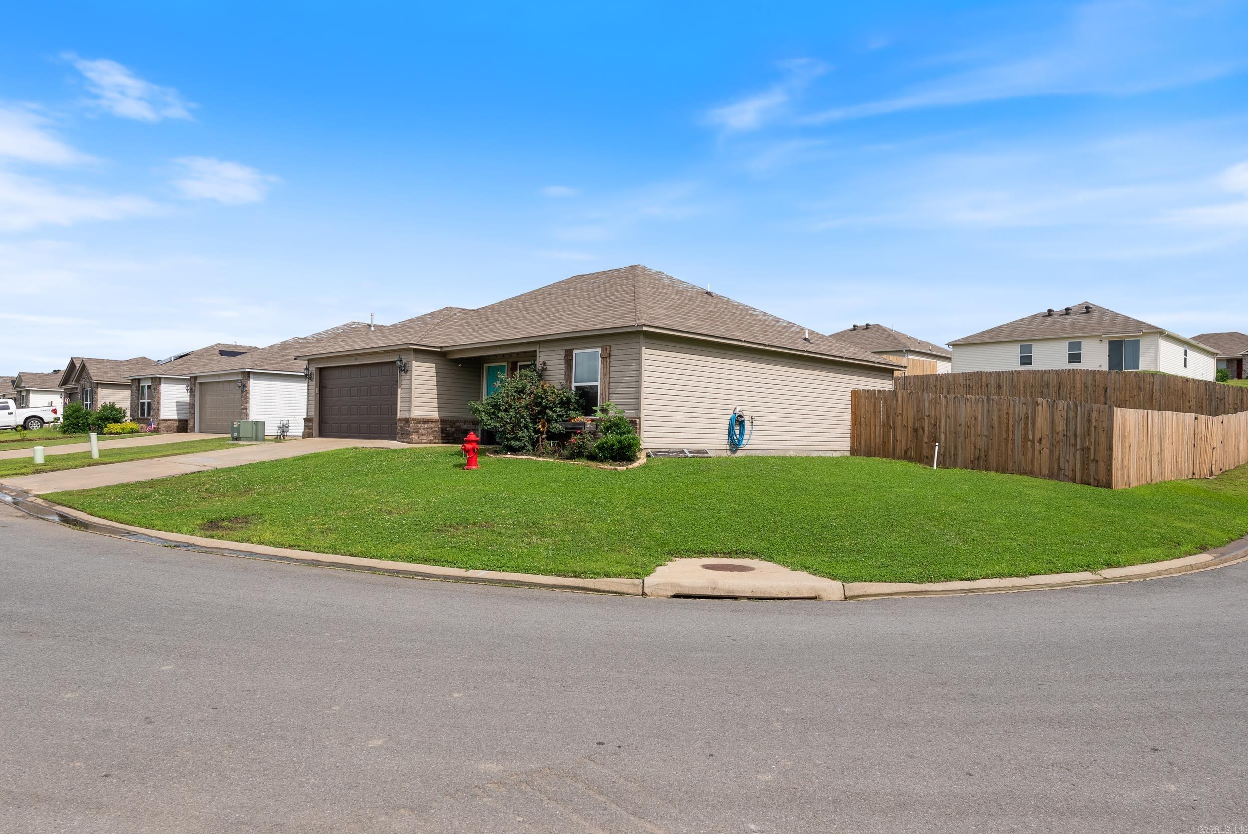 35  Summer Breeze  Conway, AR
