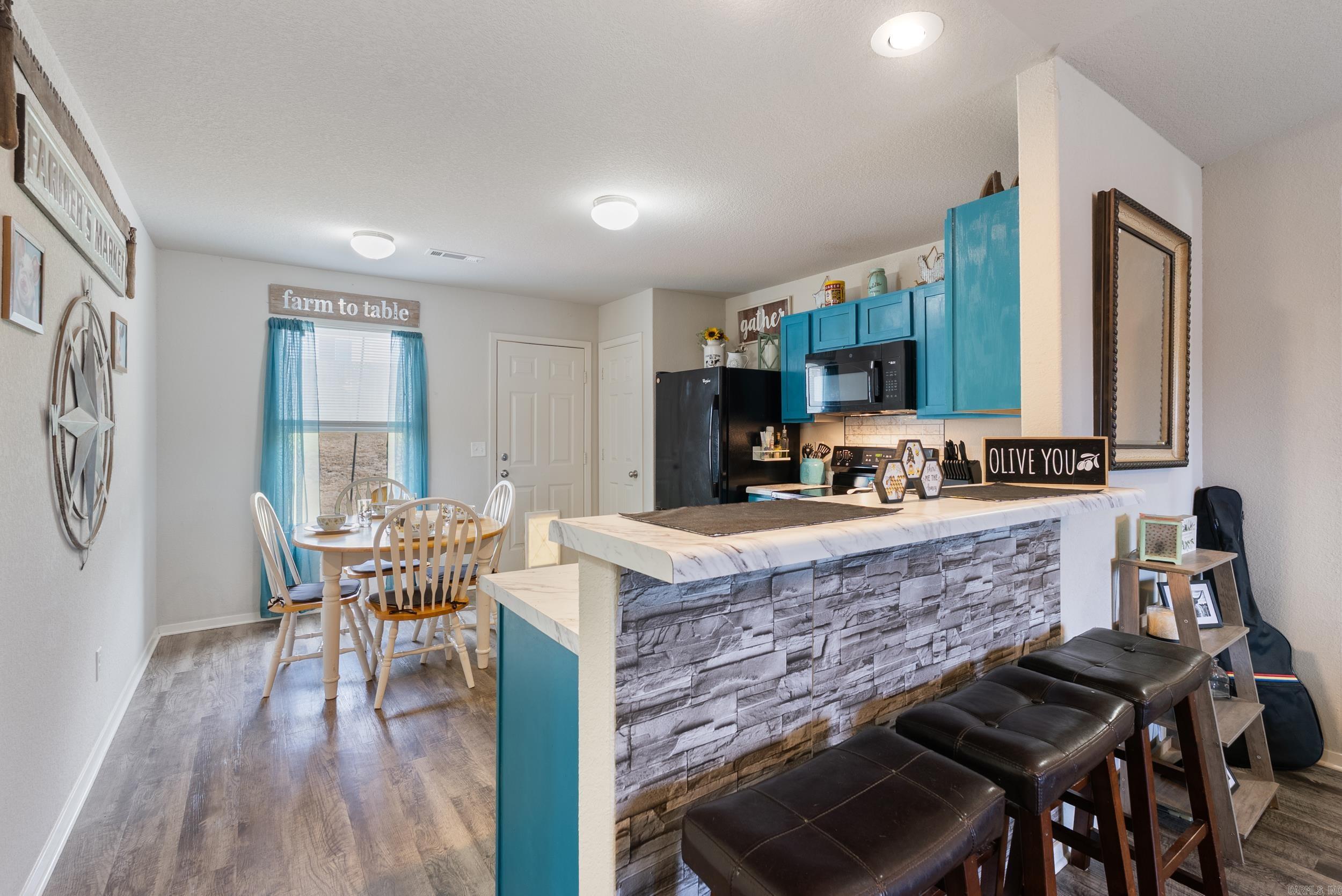 35  Summer Breeze  Conway, AR