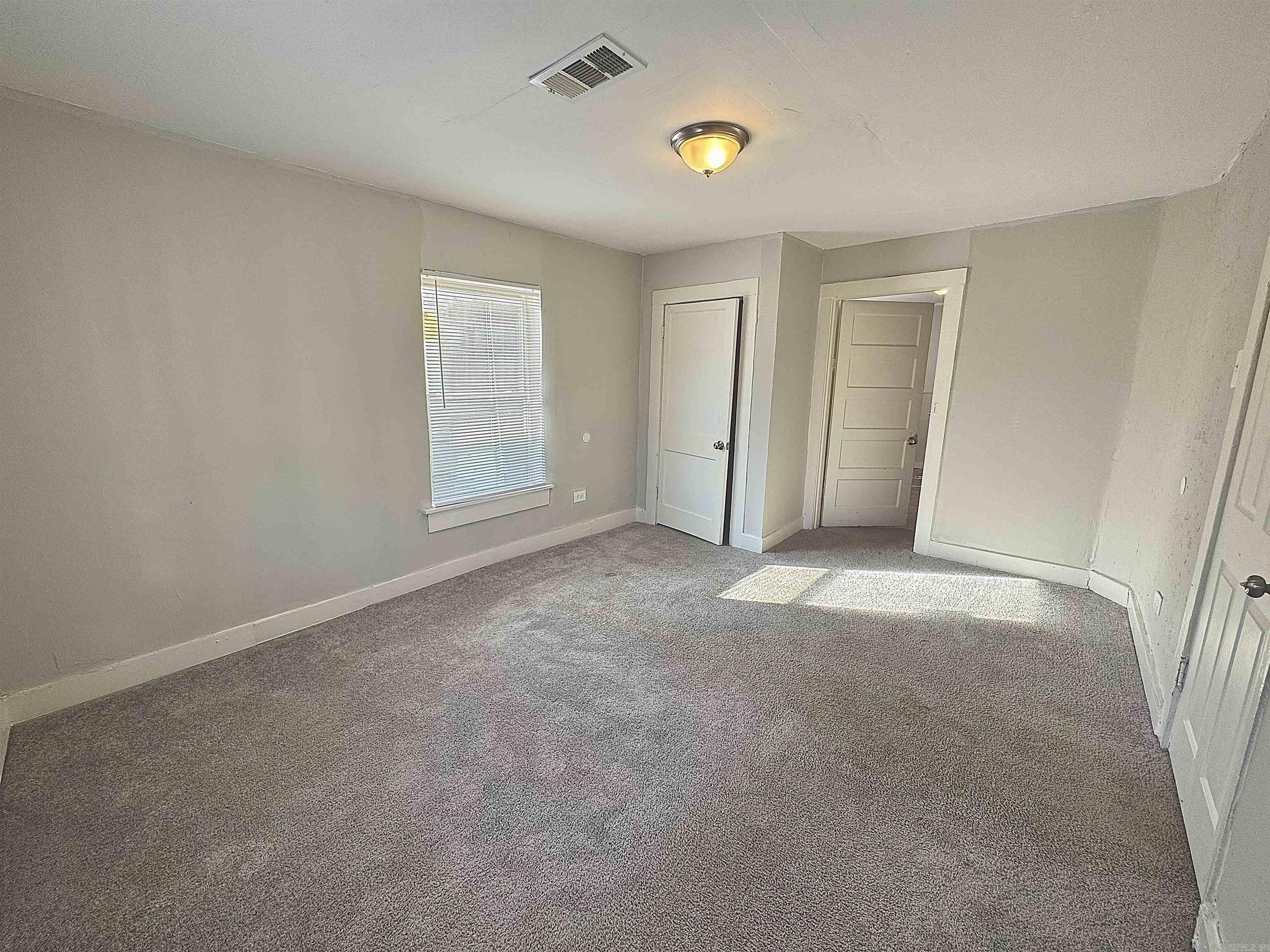 3112 W 16th  Little Rock, AR