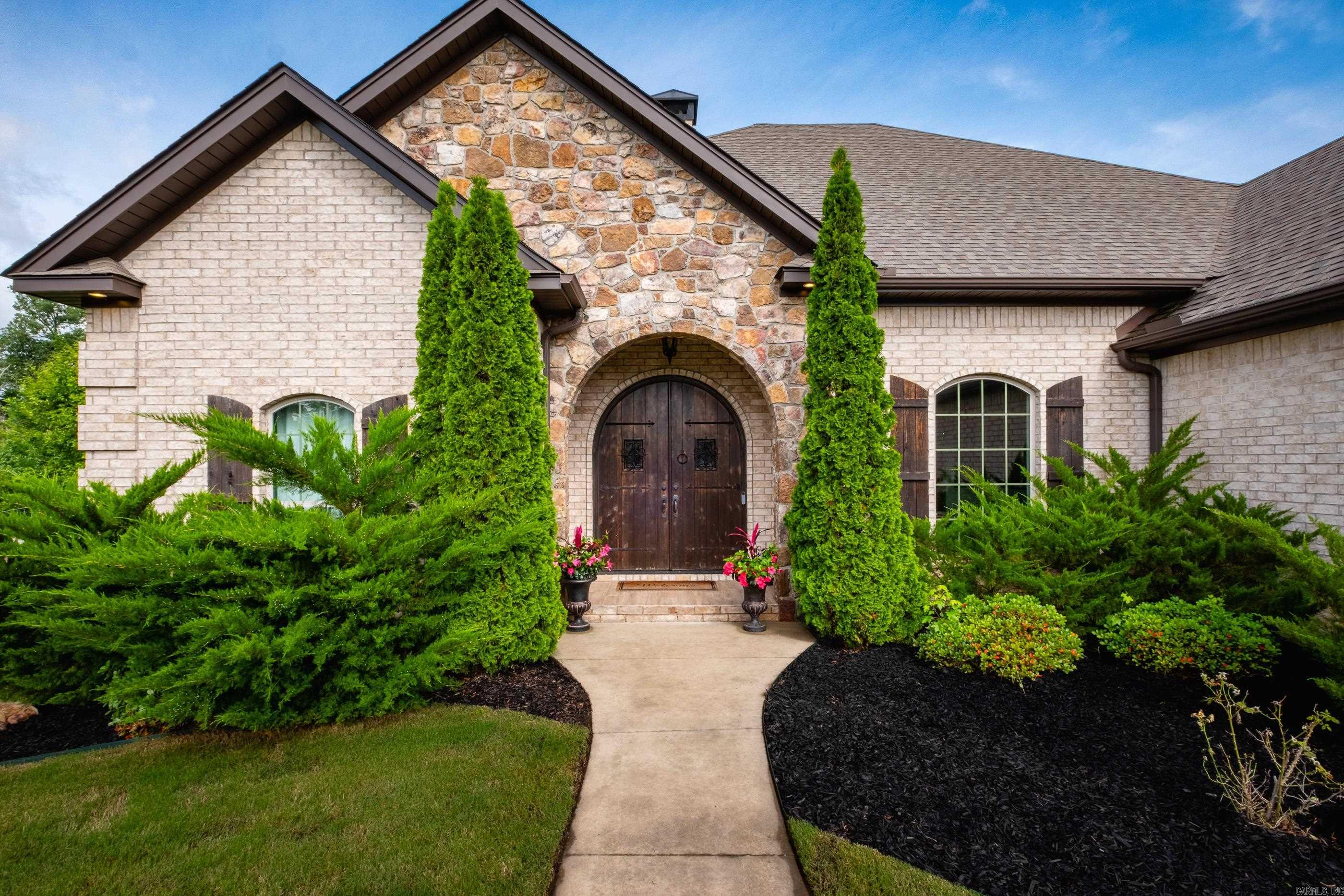 14  Cypress Valley  Maumelle, AR