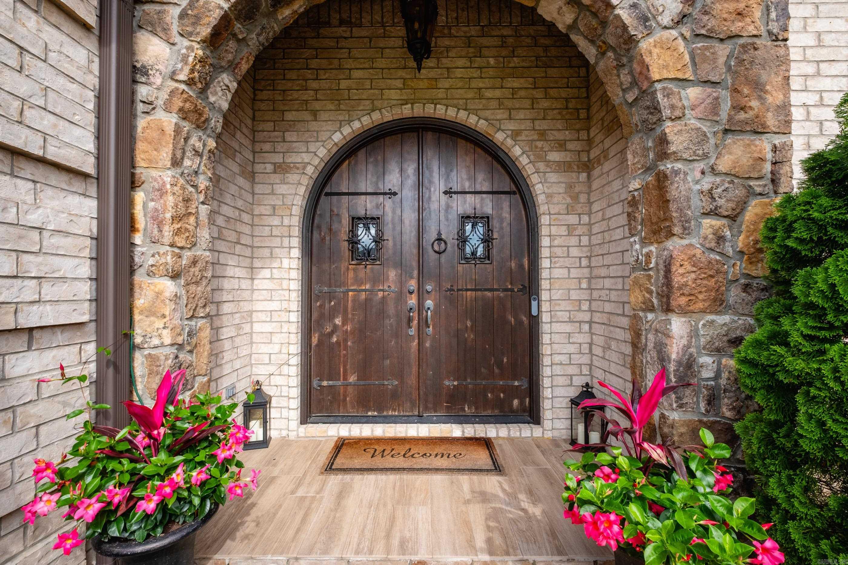 14  Cypress Valley  Maumelle, AR