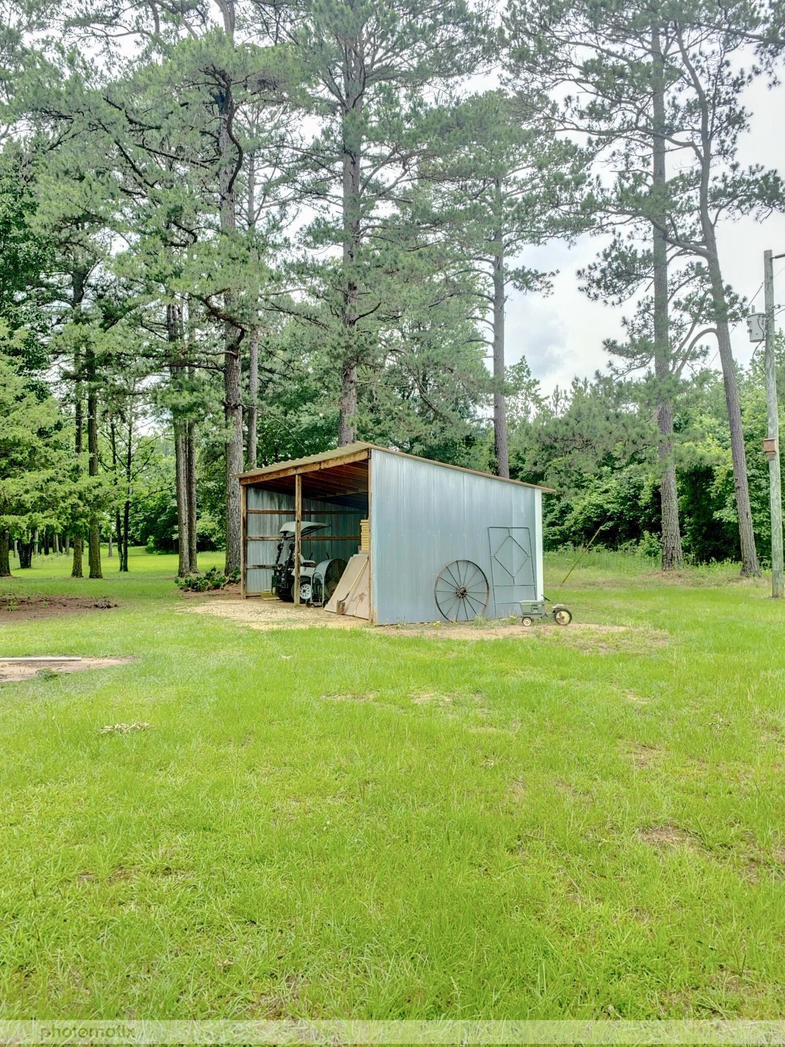 184  14 Bradley road N  Banks, AR