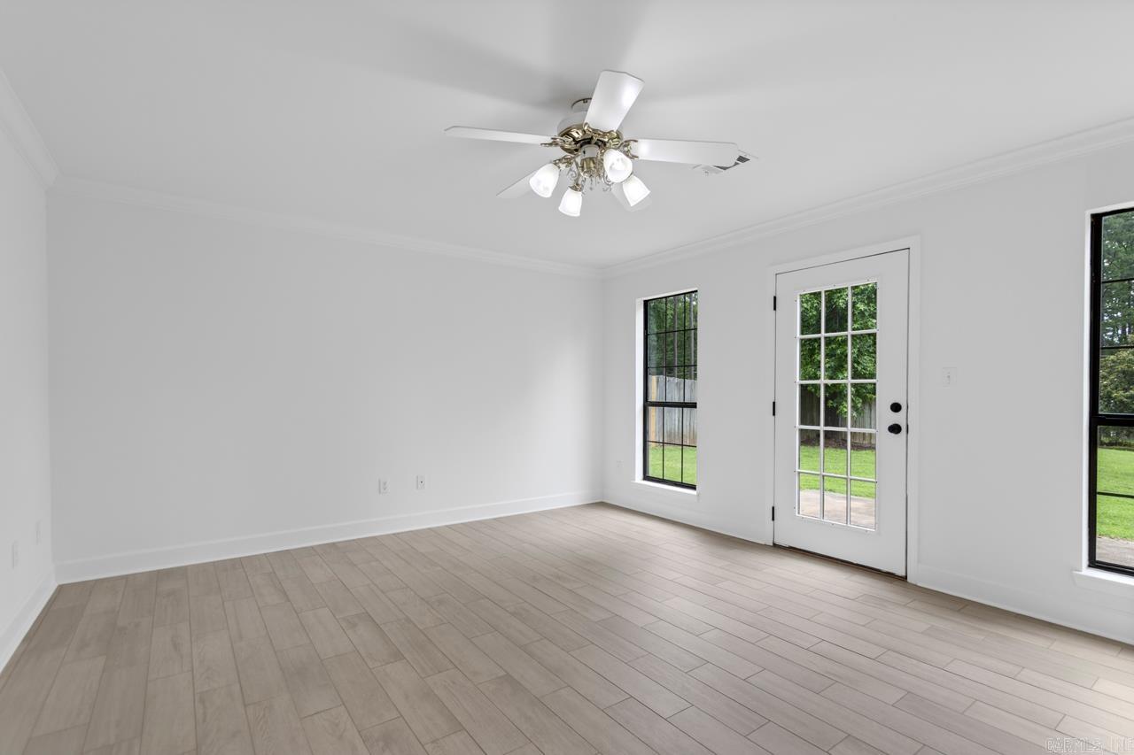 1208  Hilltop  Alexander, AR