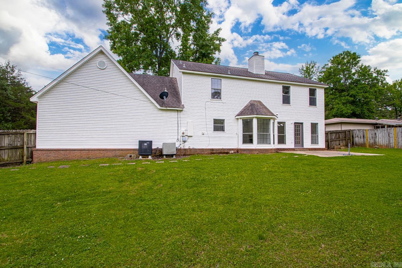 1208  Hilltop  Alexander, AR