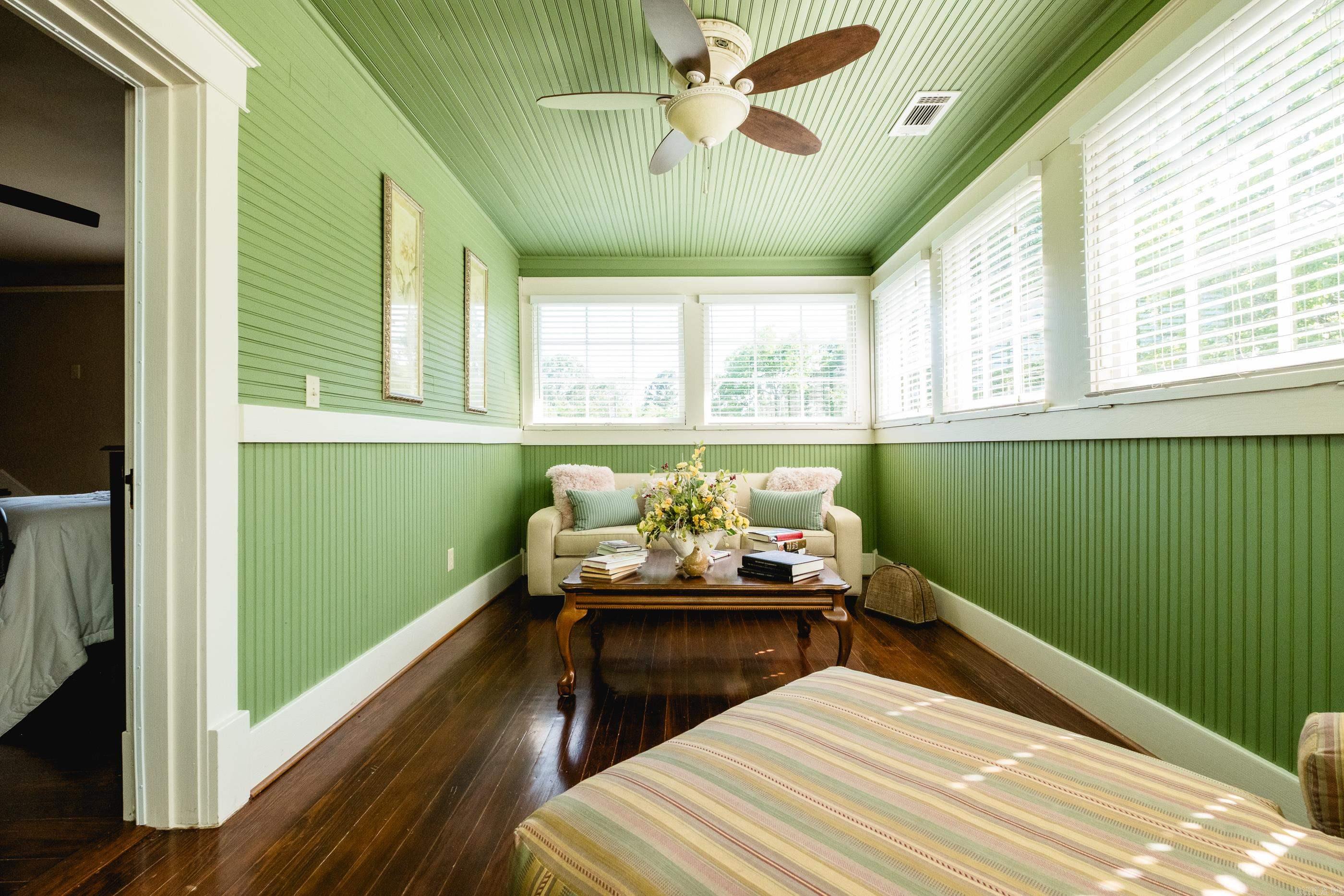 20923  Green  Roland, AR