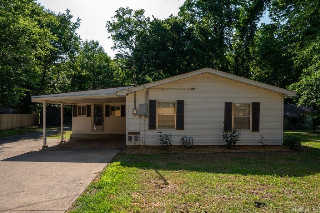 208  King  Benton, AR