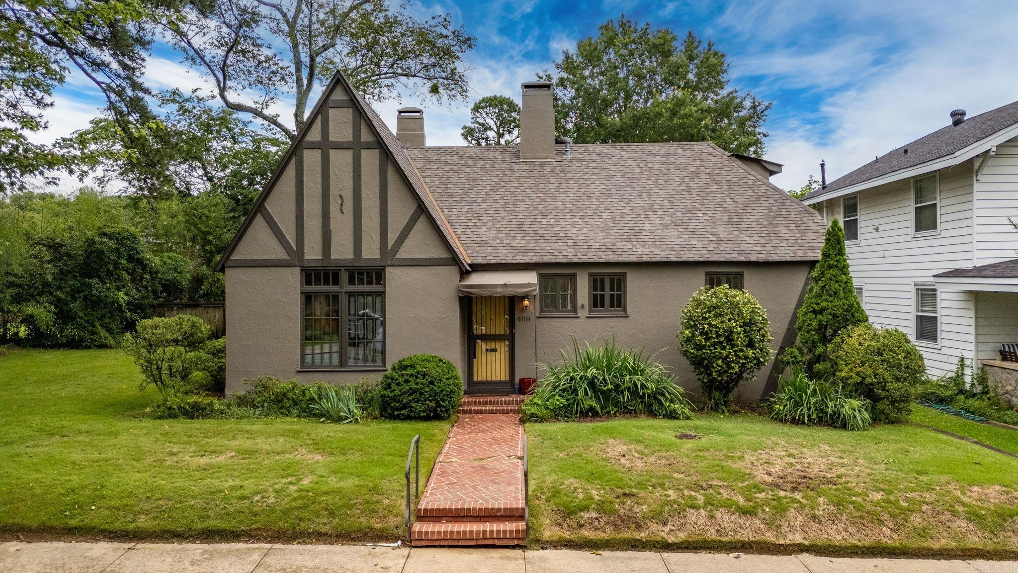 489  Ridgeway  Little Rock, AR