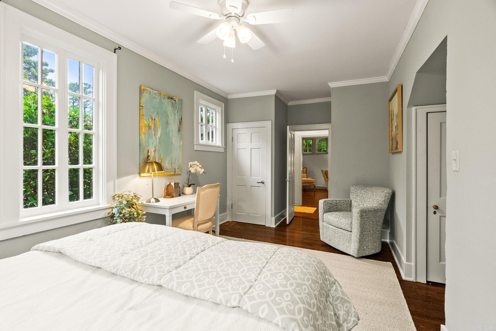 489  Ridgeway  Little Rock, AR