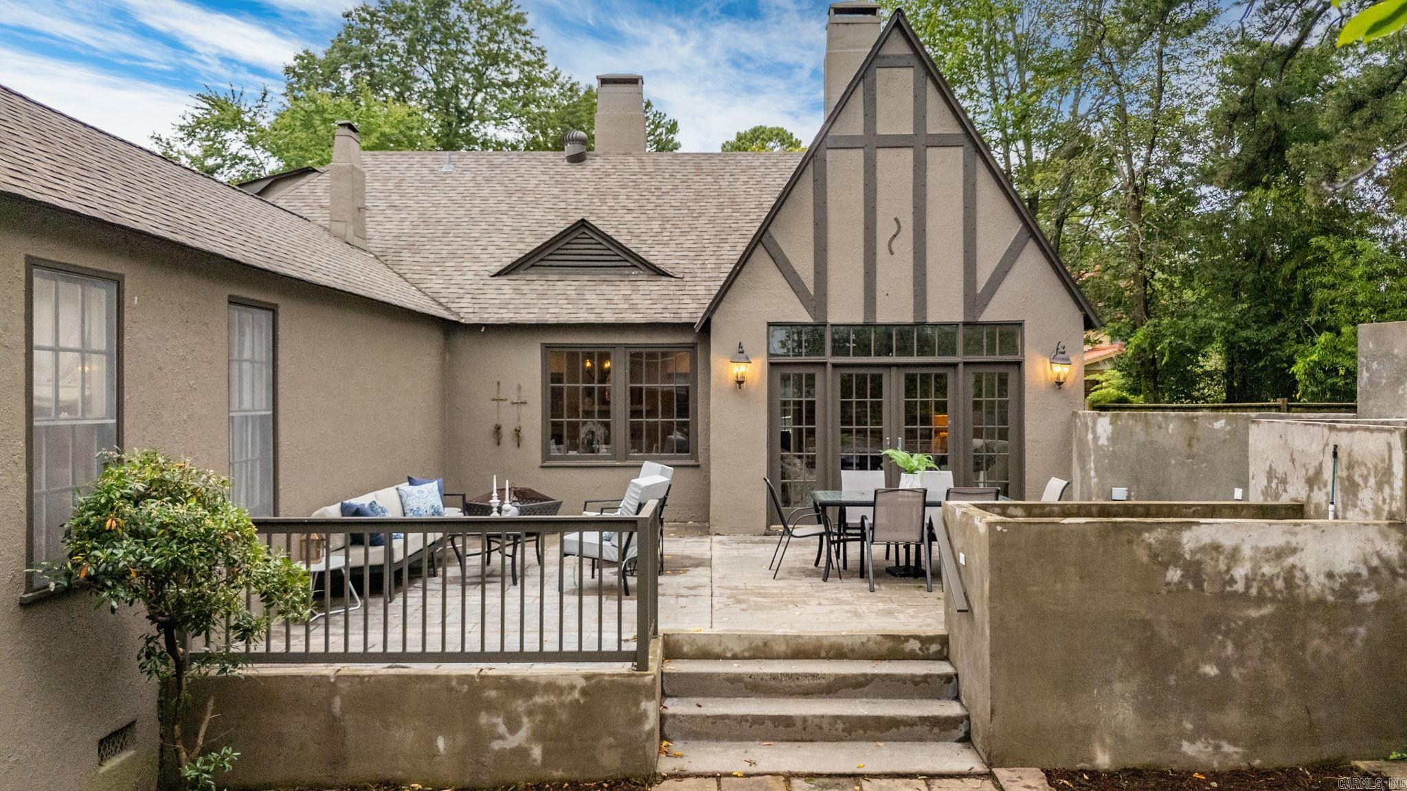 489  Ridgeway  Little Rock, AR