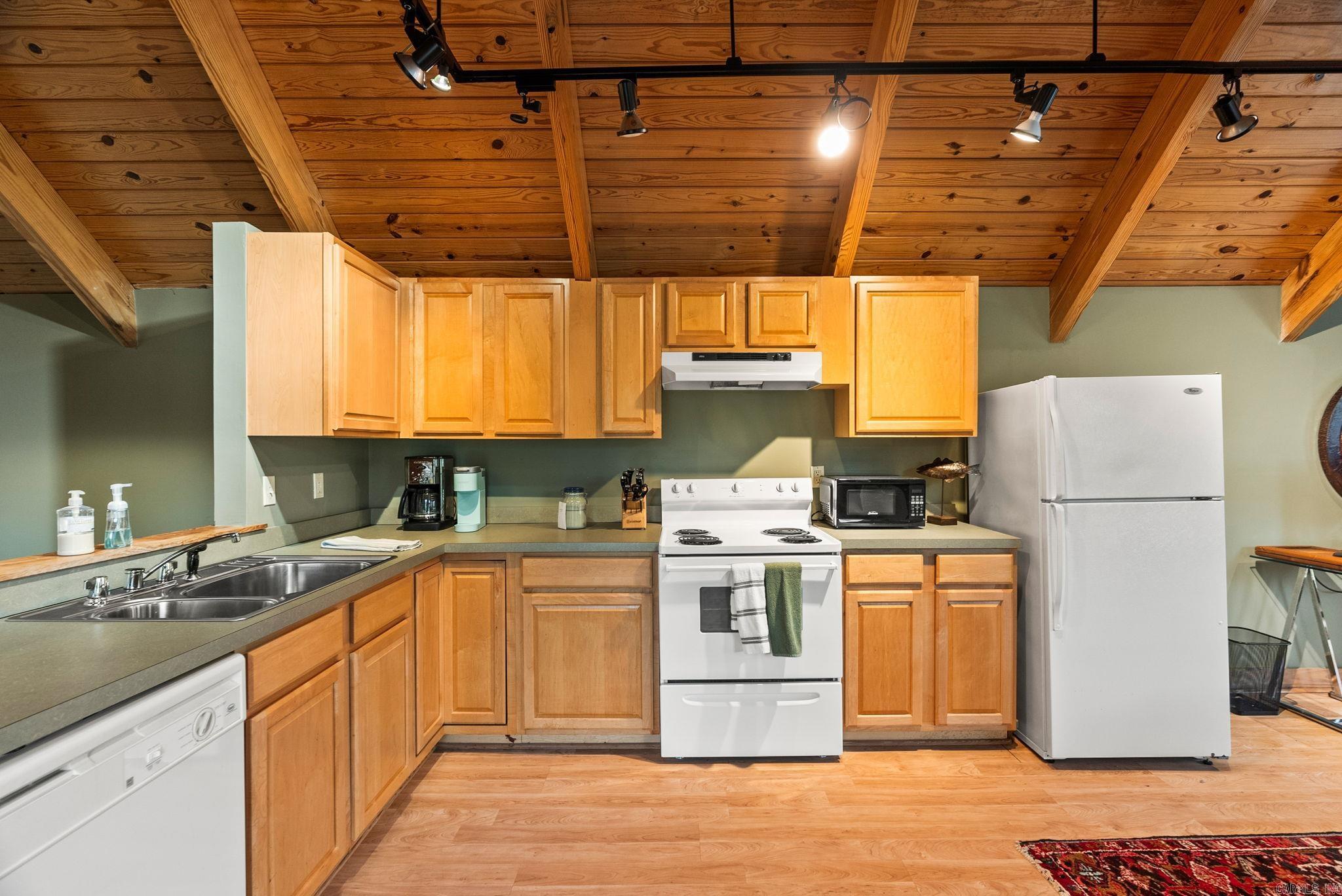 489  Ridgeway  Little Rock, AR