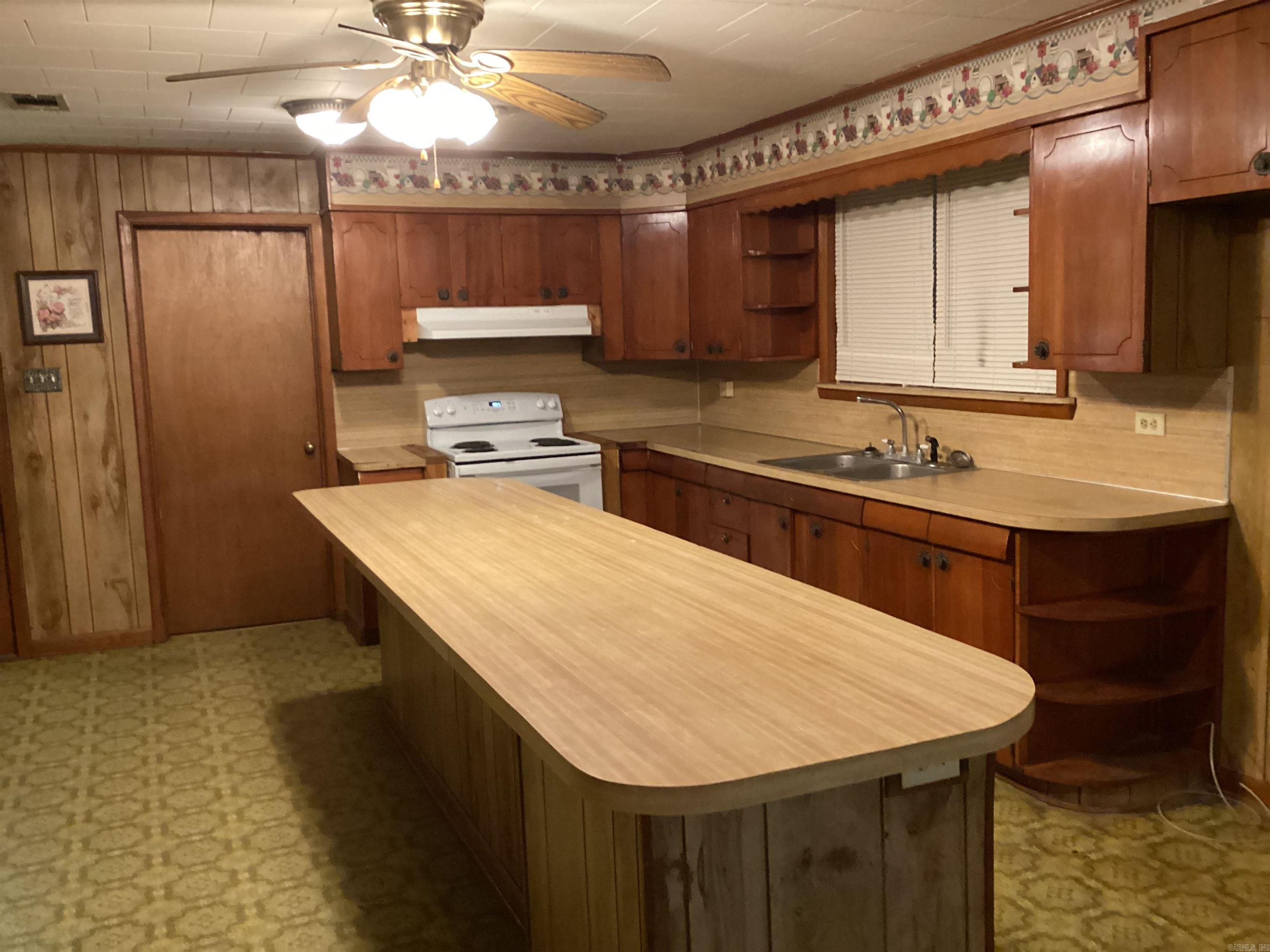 1118 W Ave E  Hope, AR
