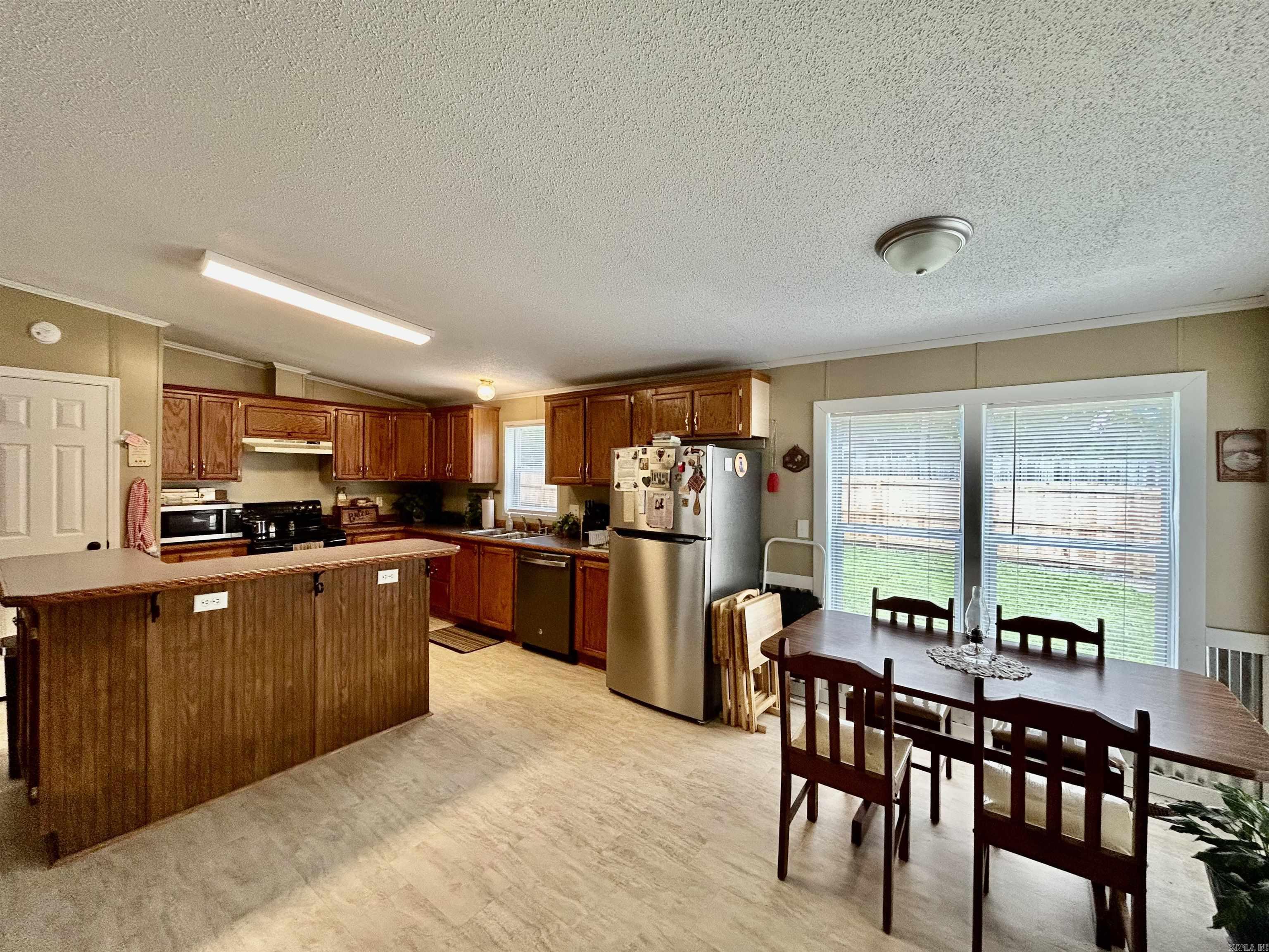 579  H  Clinton, AR