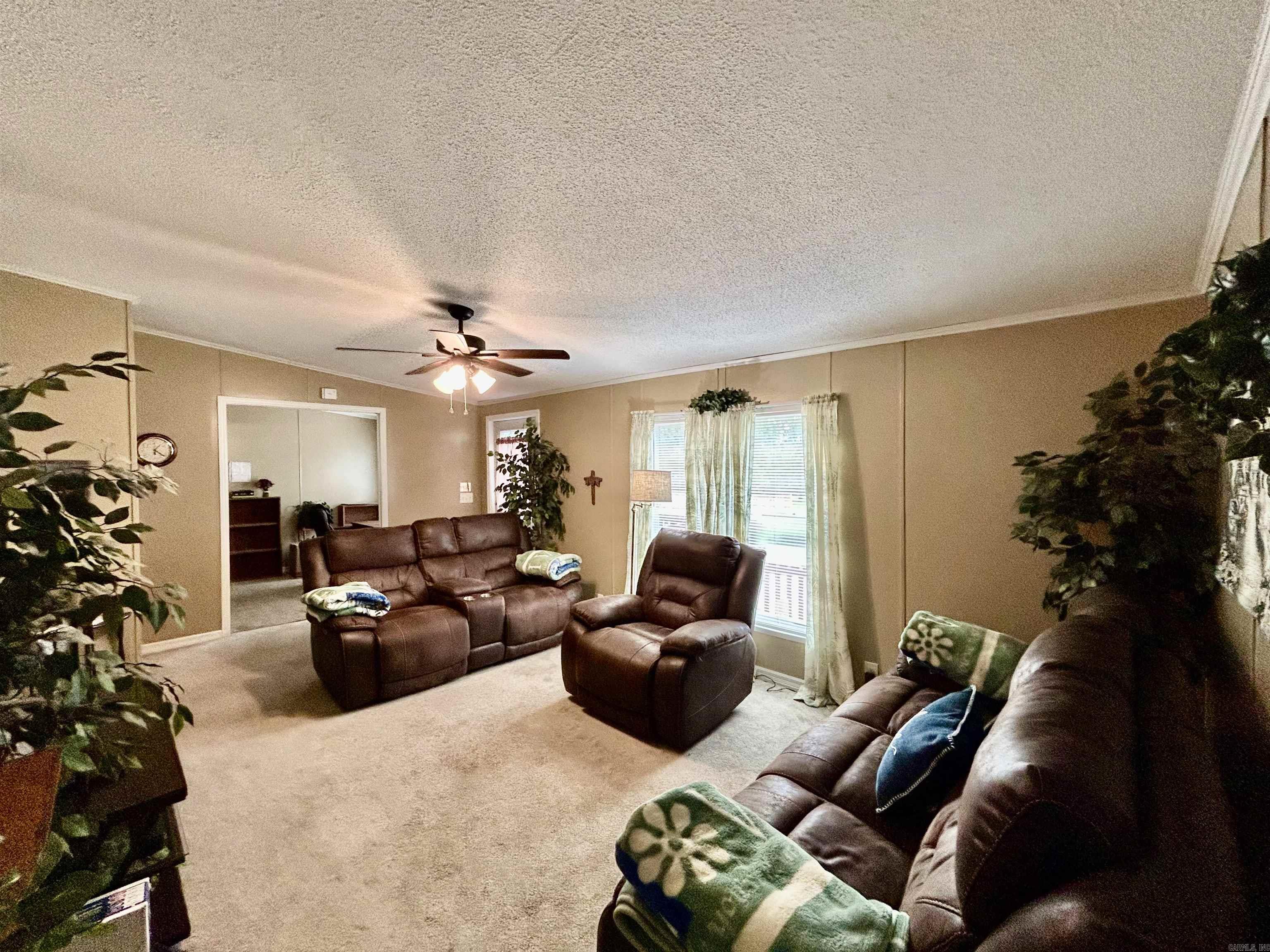 579  H  Clinton, AR