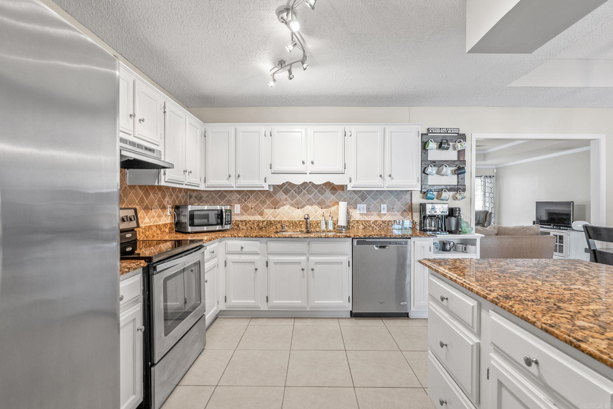 1805  Point West  Little Rock, AR