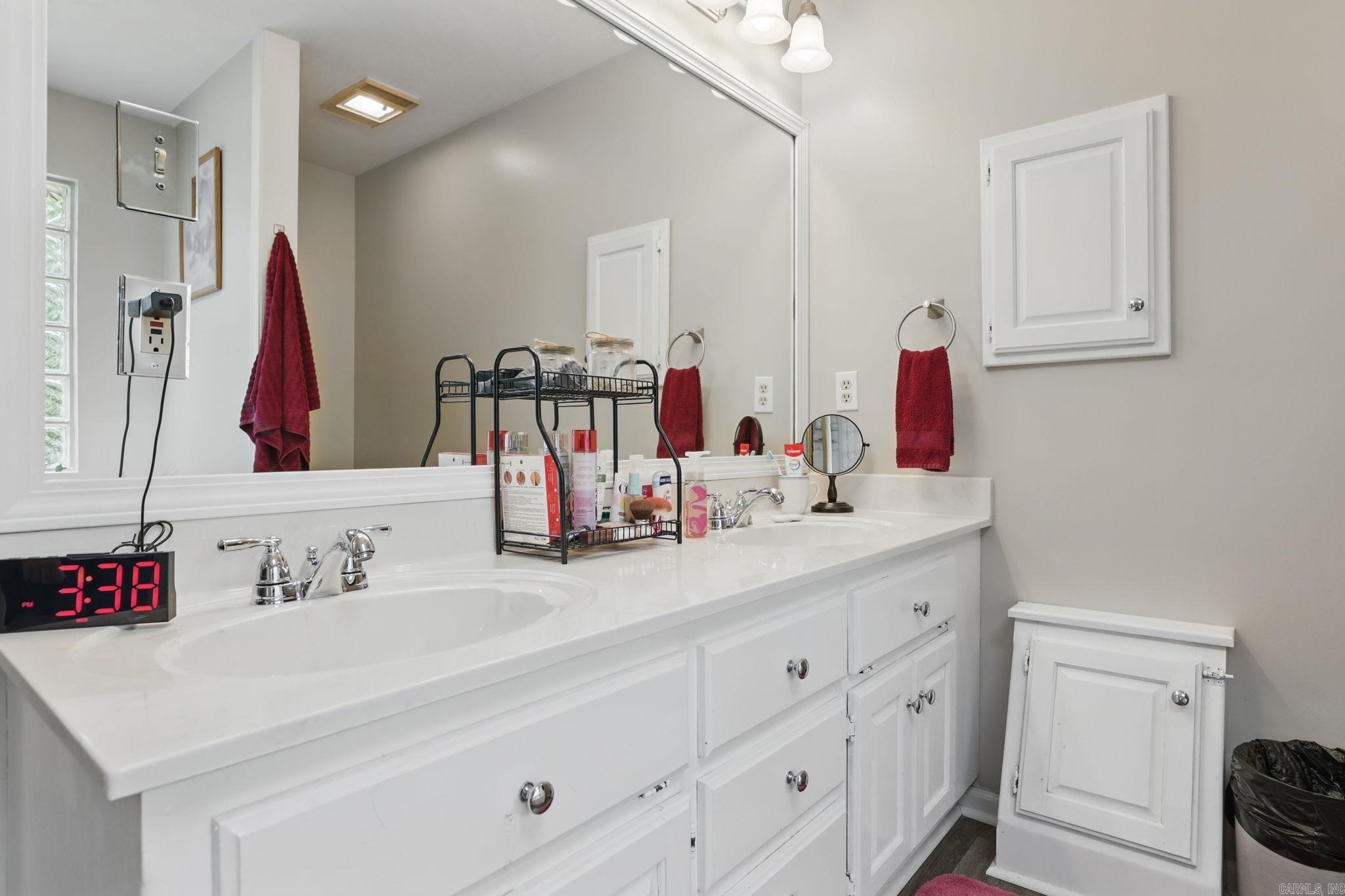 11  Crystal Mountain  Maumelle, AR