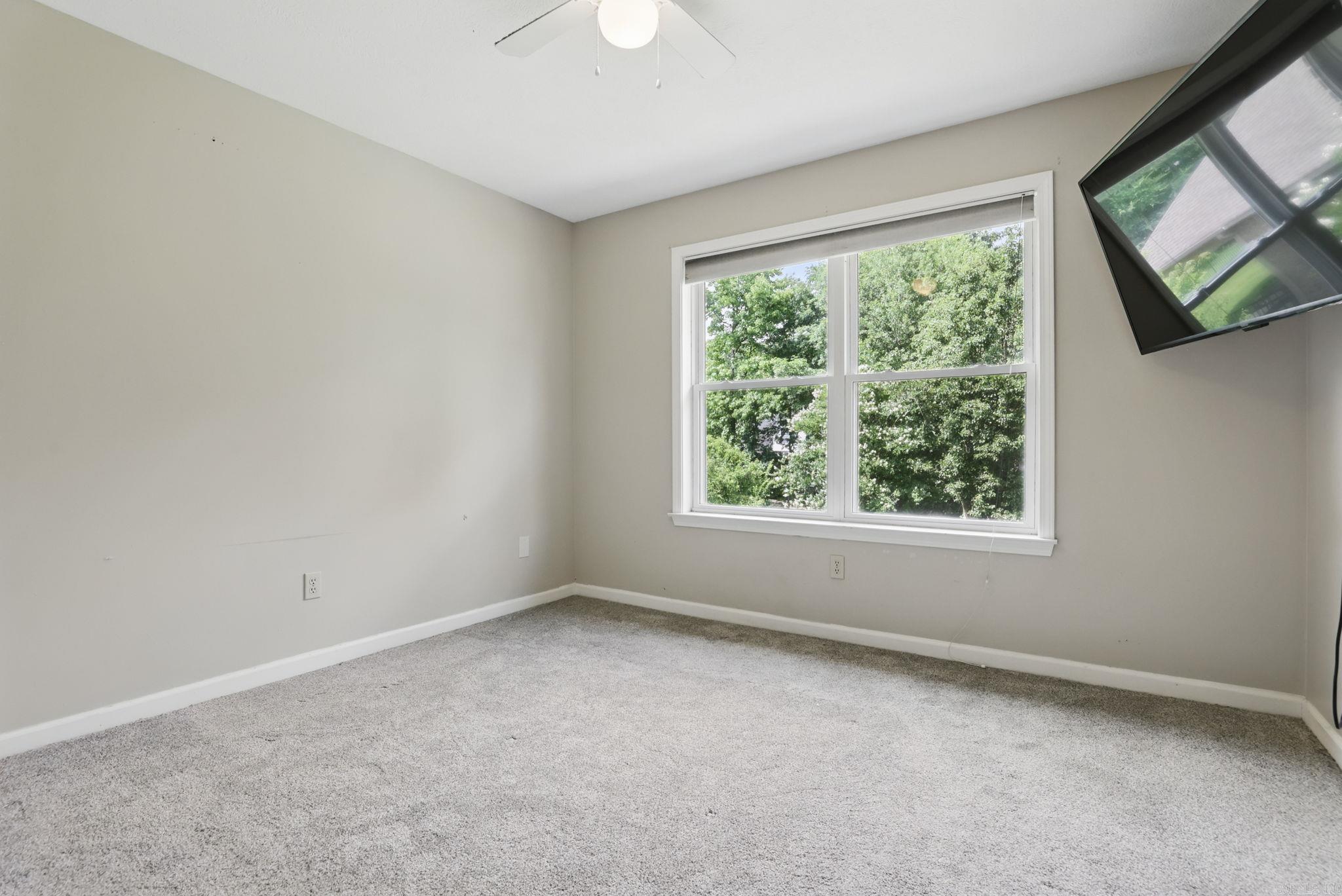 11  Crystal Mountain  Maumelle, AR