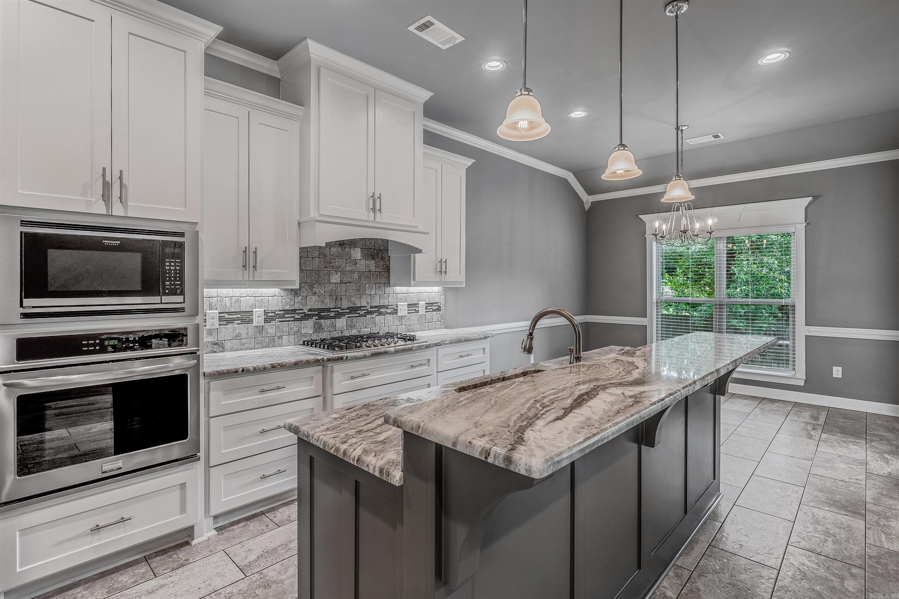 66  Oakbrooke Drive  Sherwood, AR
