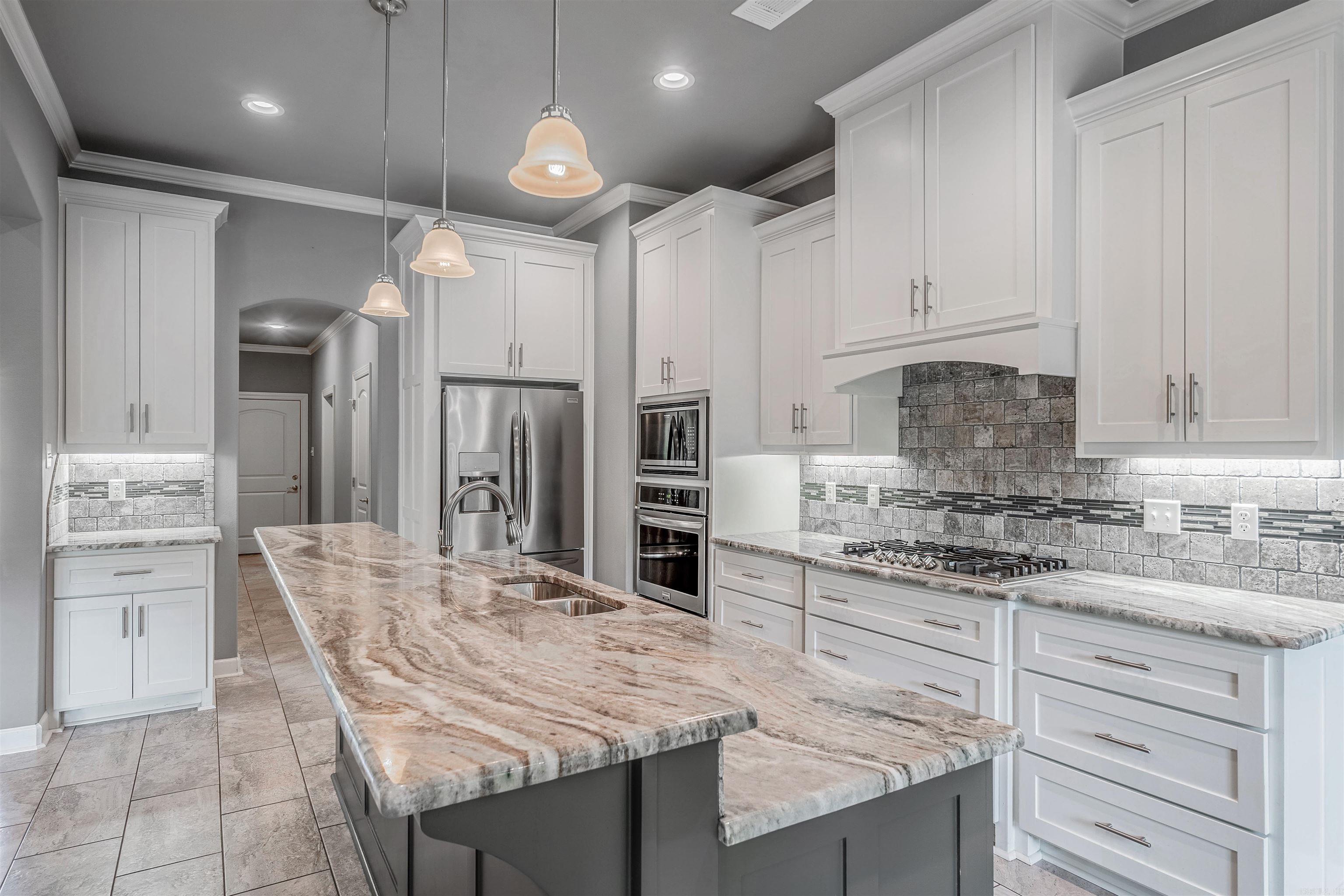 66  Oakbrooke Drive  Sherwood, AR