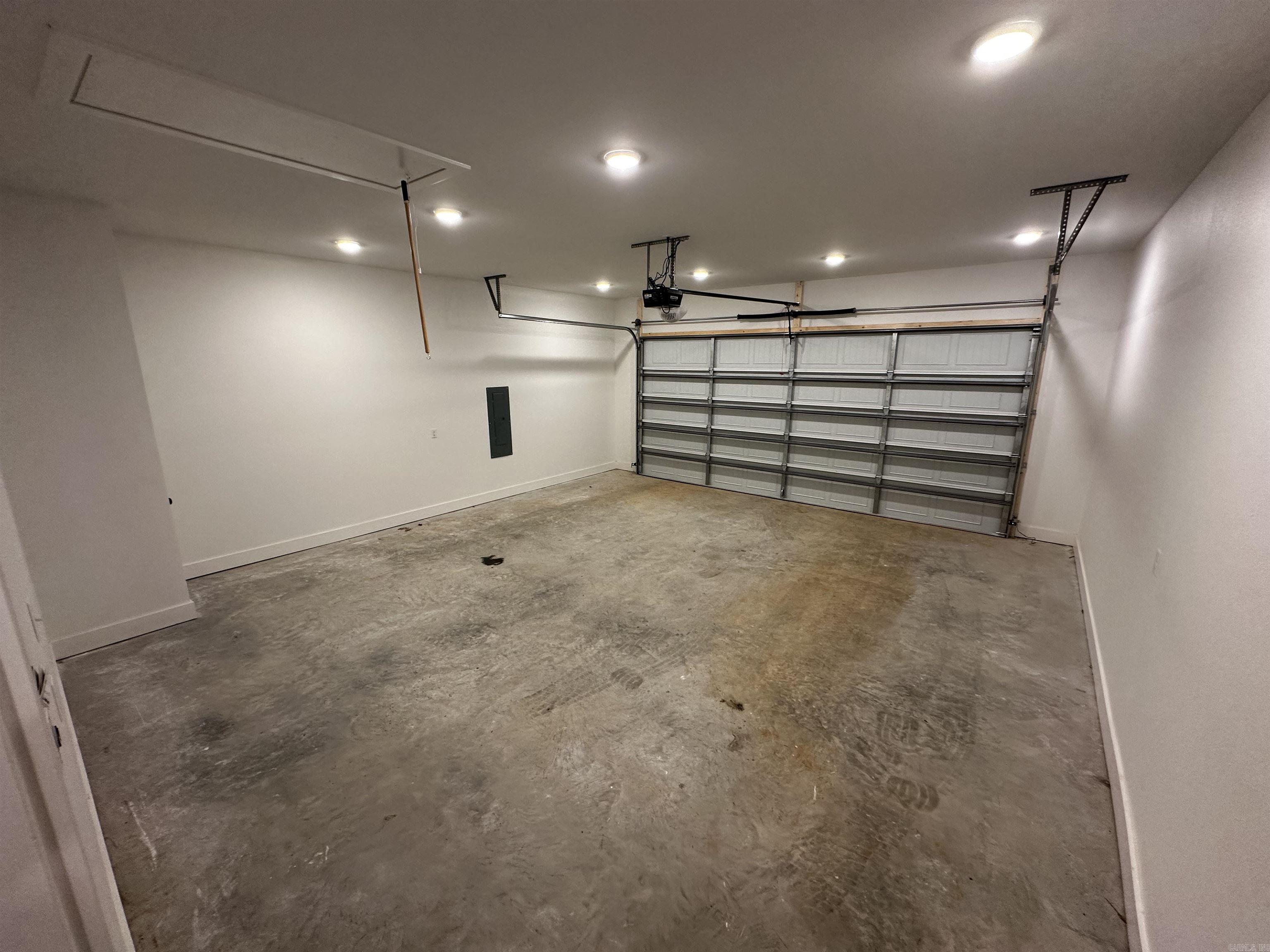 105  Caddy Cove  Mountain View, AR