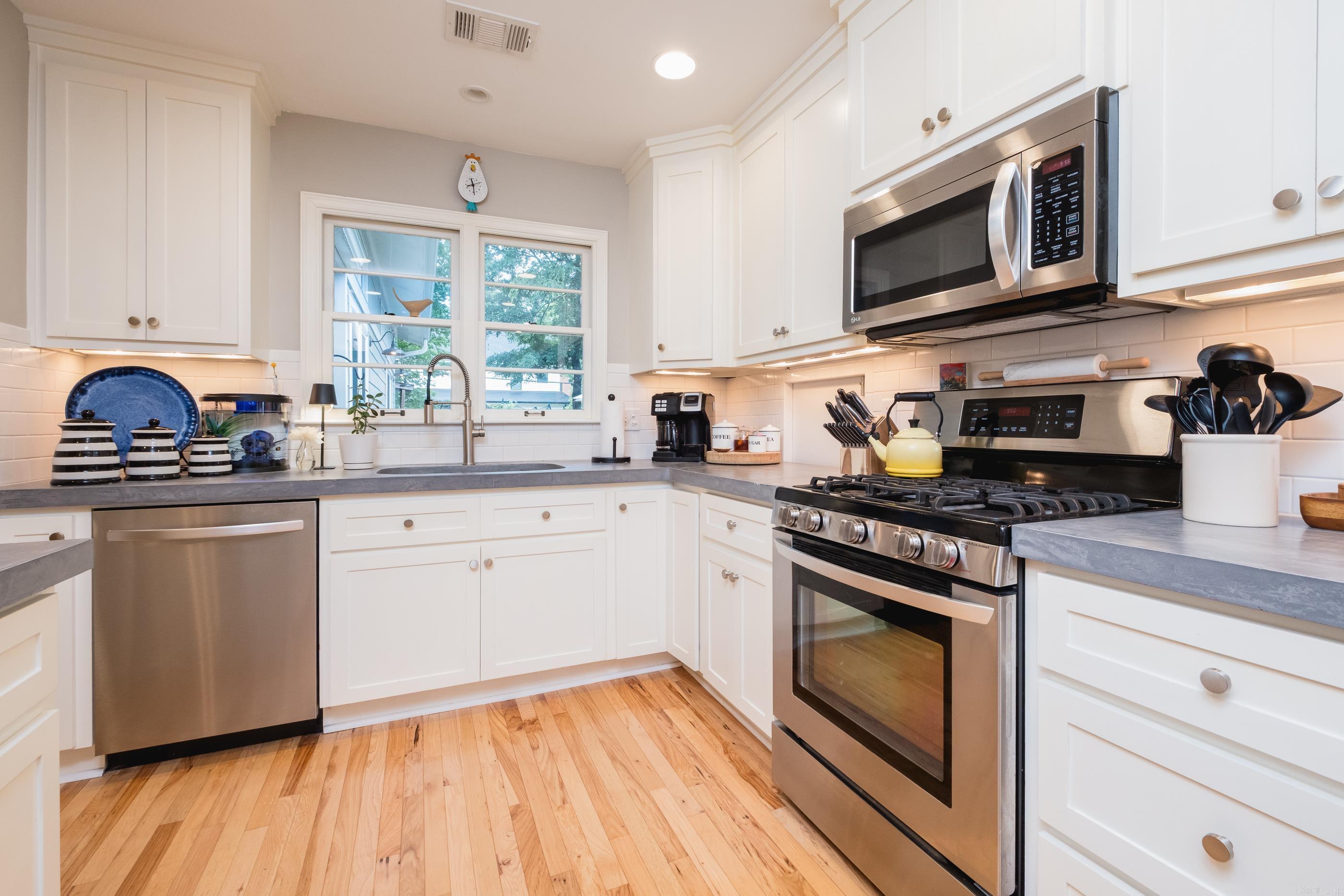6709  Waverly  Little Rock, AR