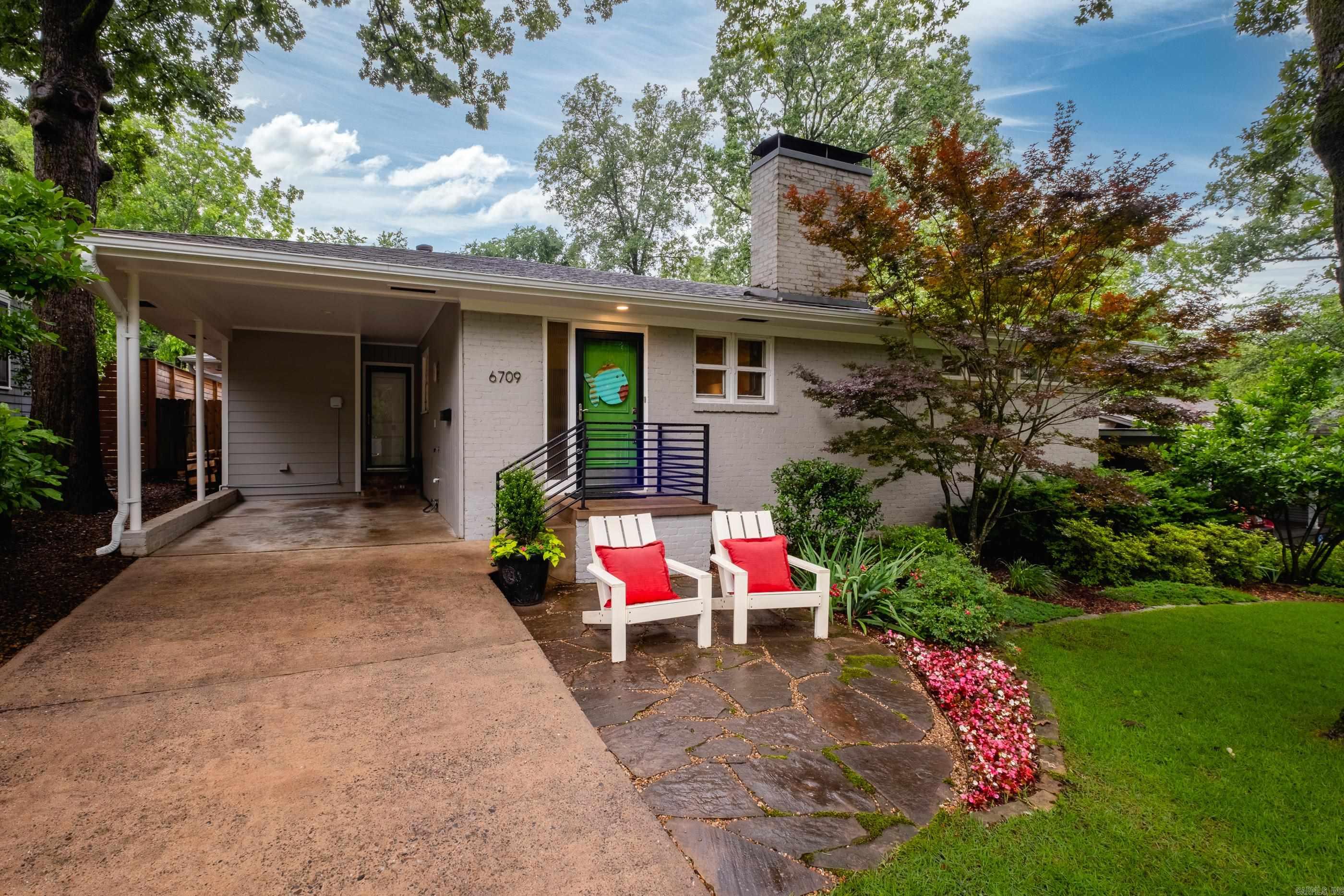 6709  Waverly  Little Rock, AR