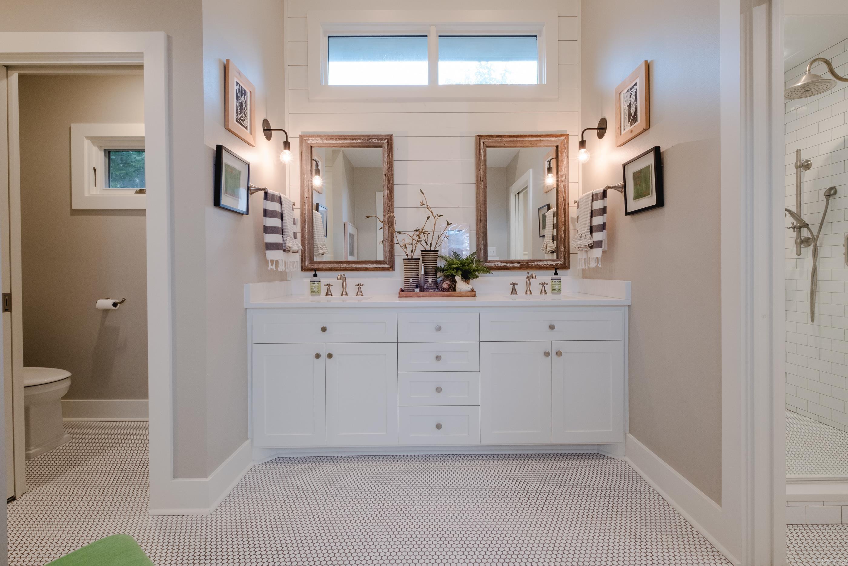 6709  Waverly  Little Rock, AR