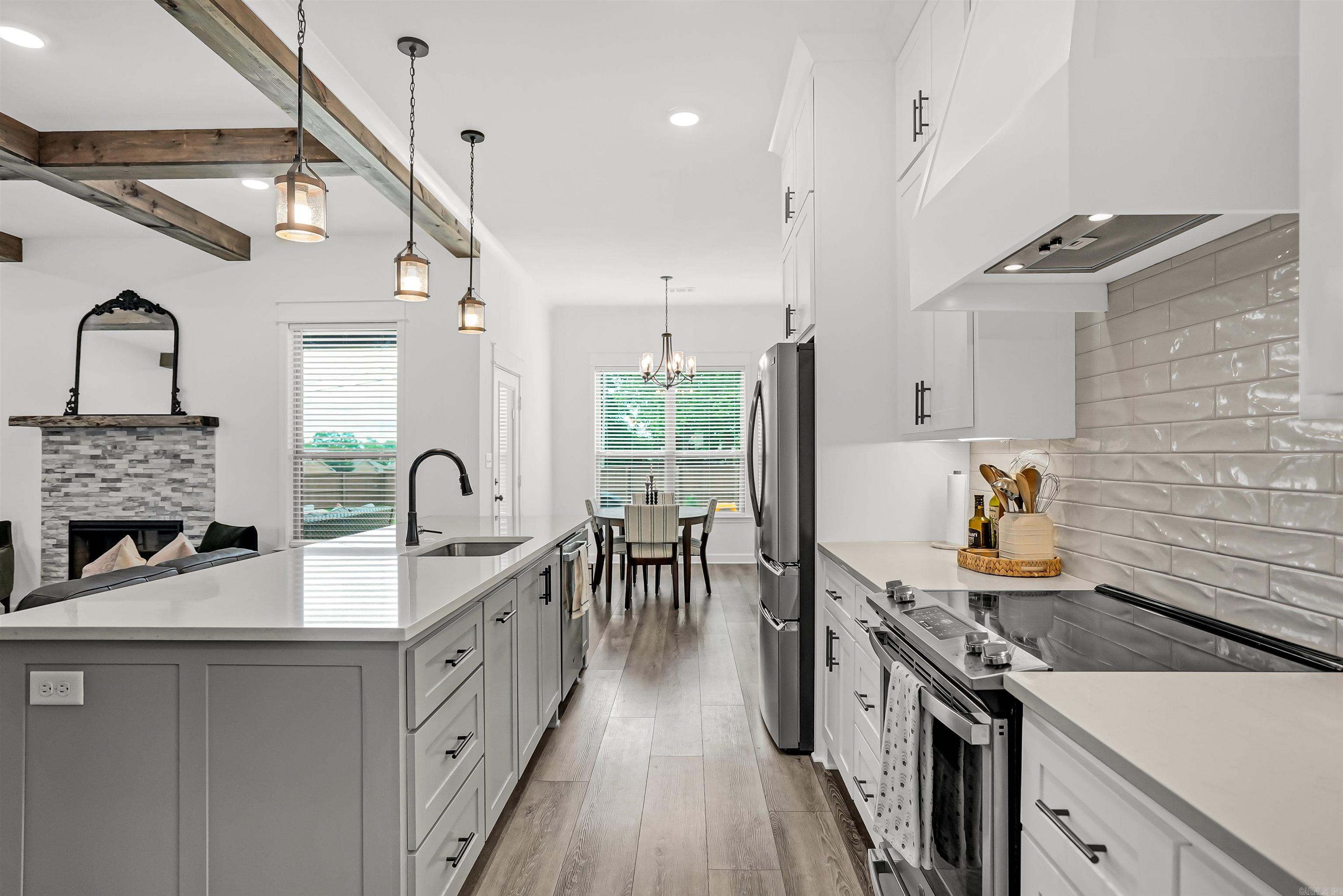 16  Denali  Cabot, AR