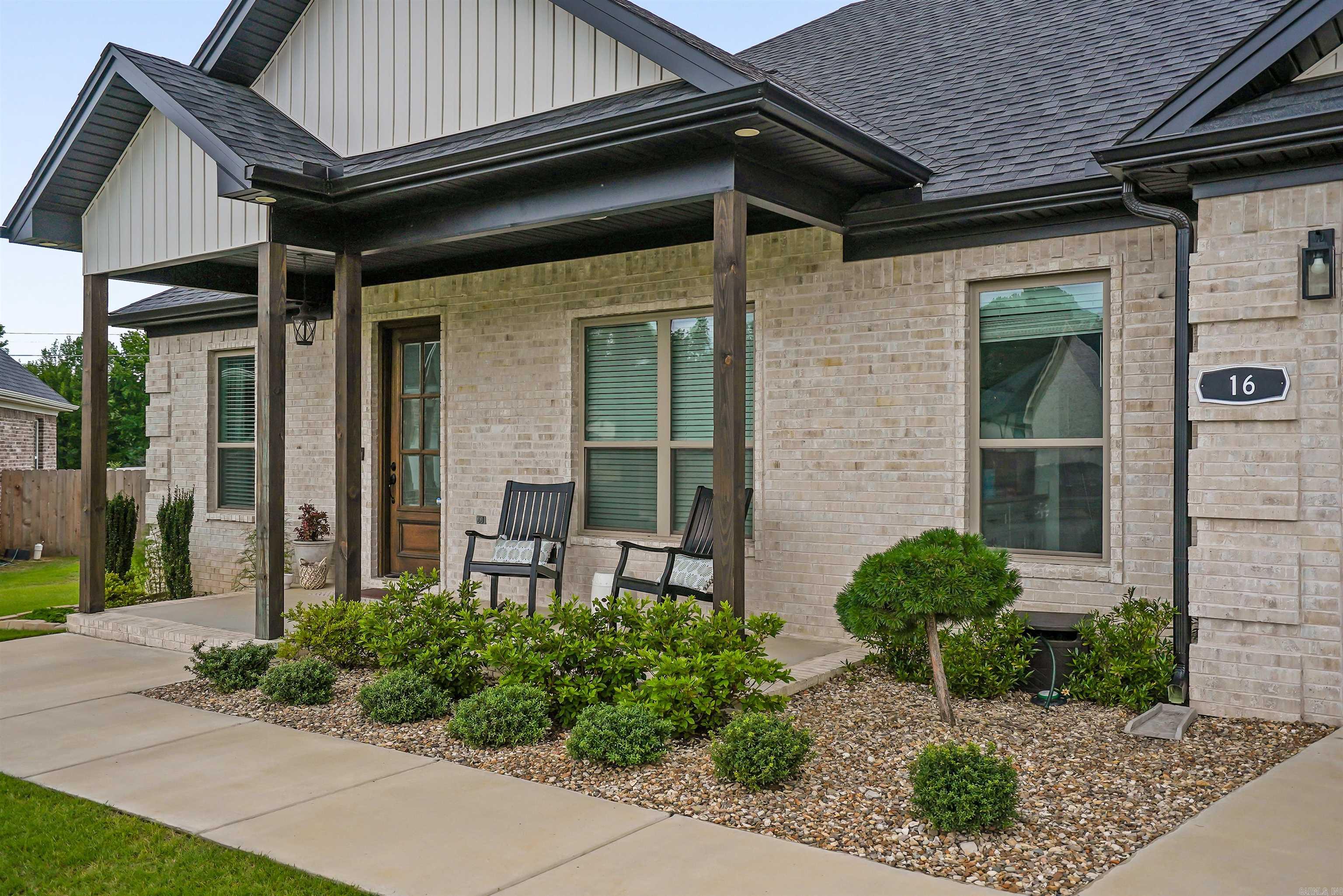 16  Denali  Cabot, AR