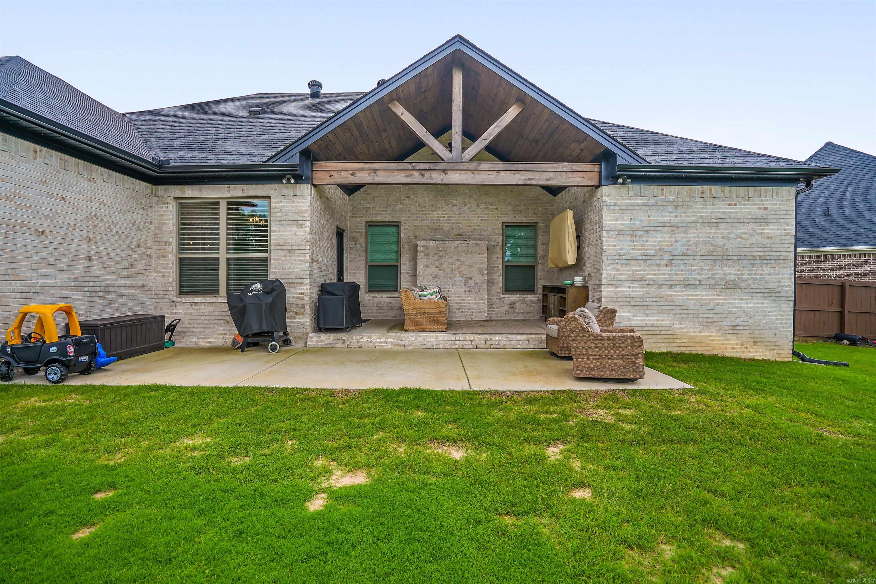 16  Denali  Cabot, AR