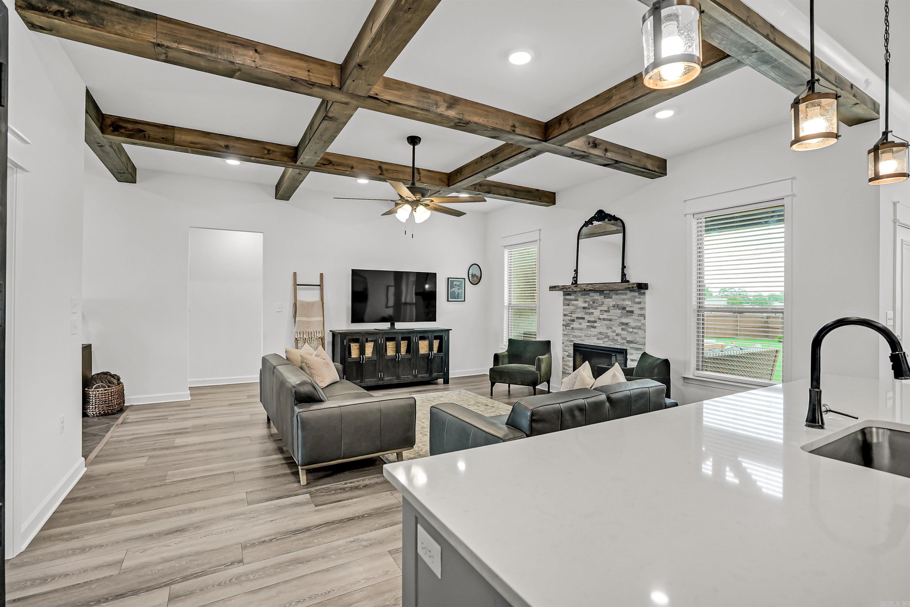 16  Denali  Cabot, AR
