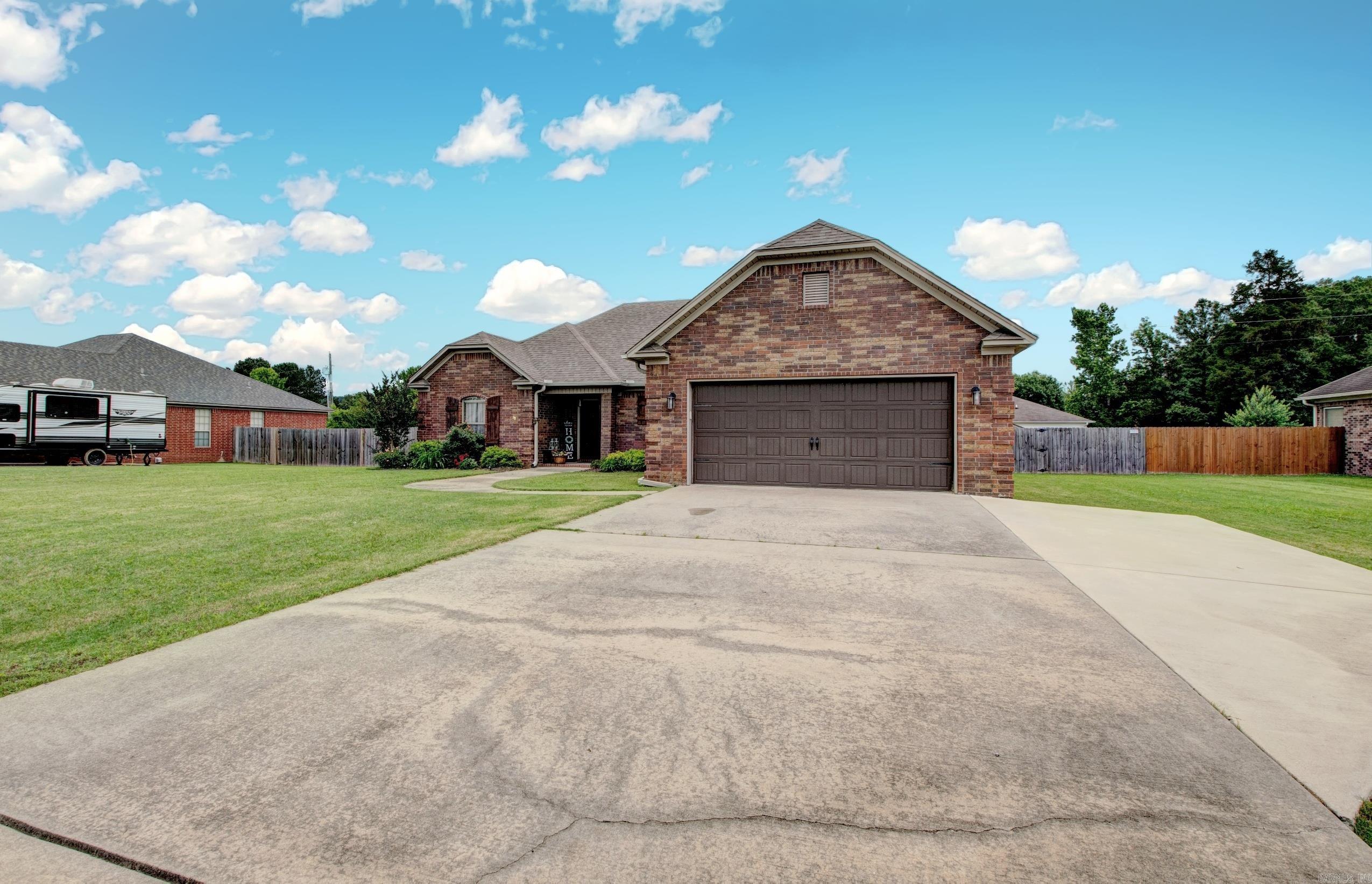 424  Oakwood Lane  Perryville, AR