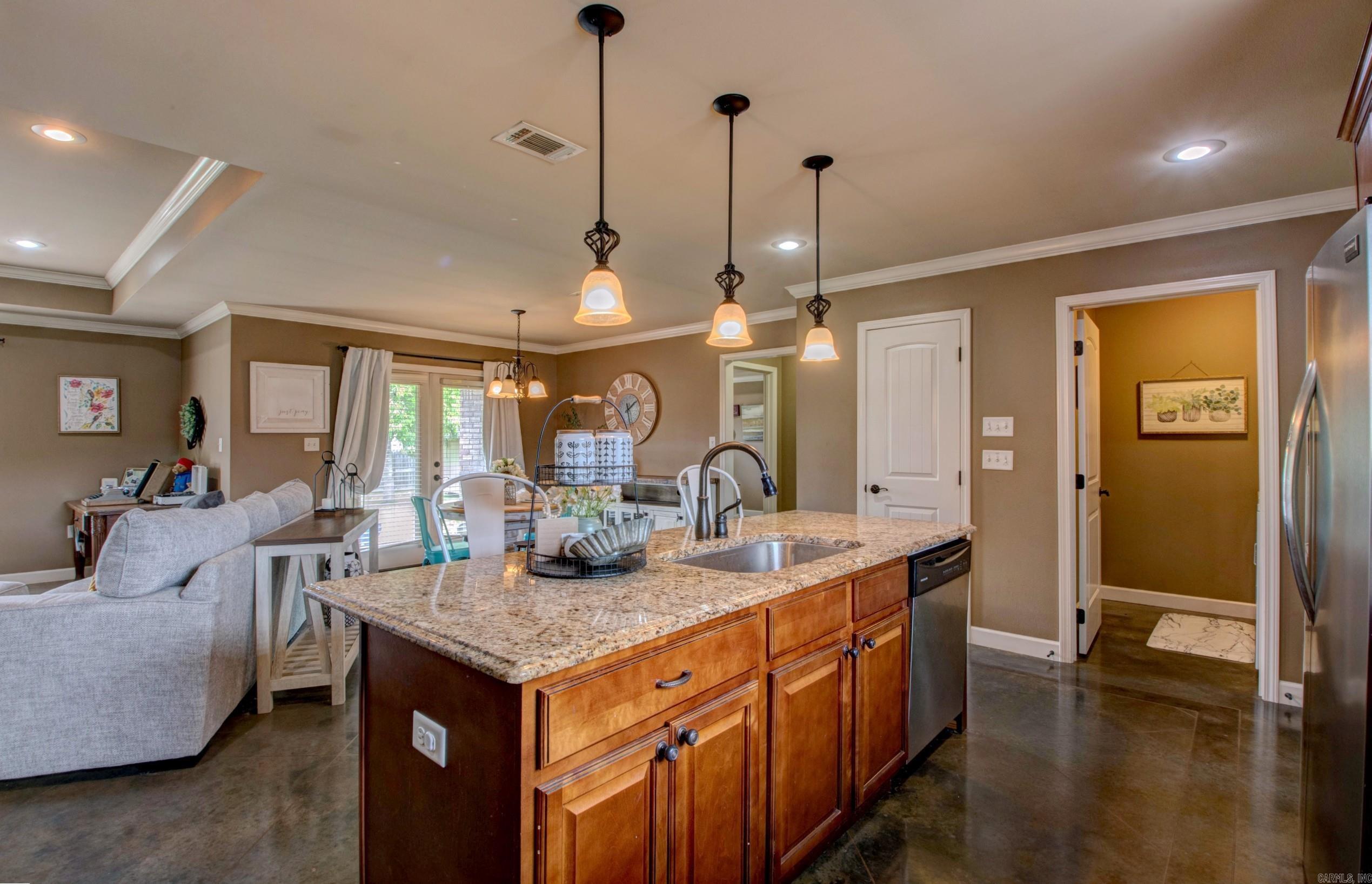424  Oakwood Lane  Perryville, AR