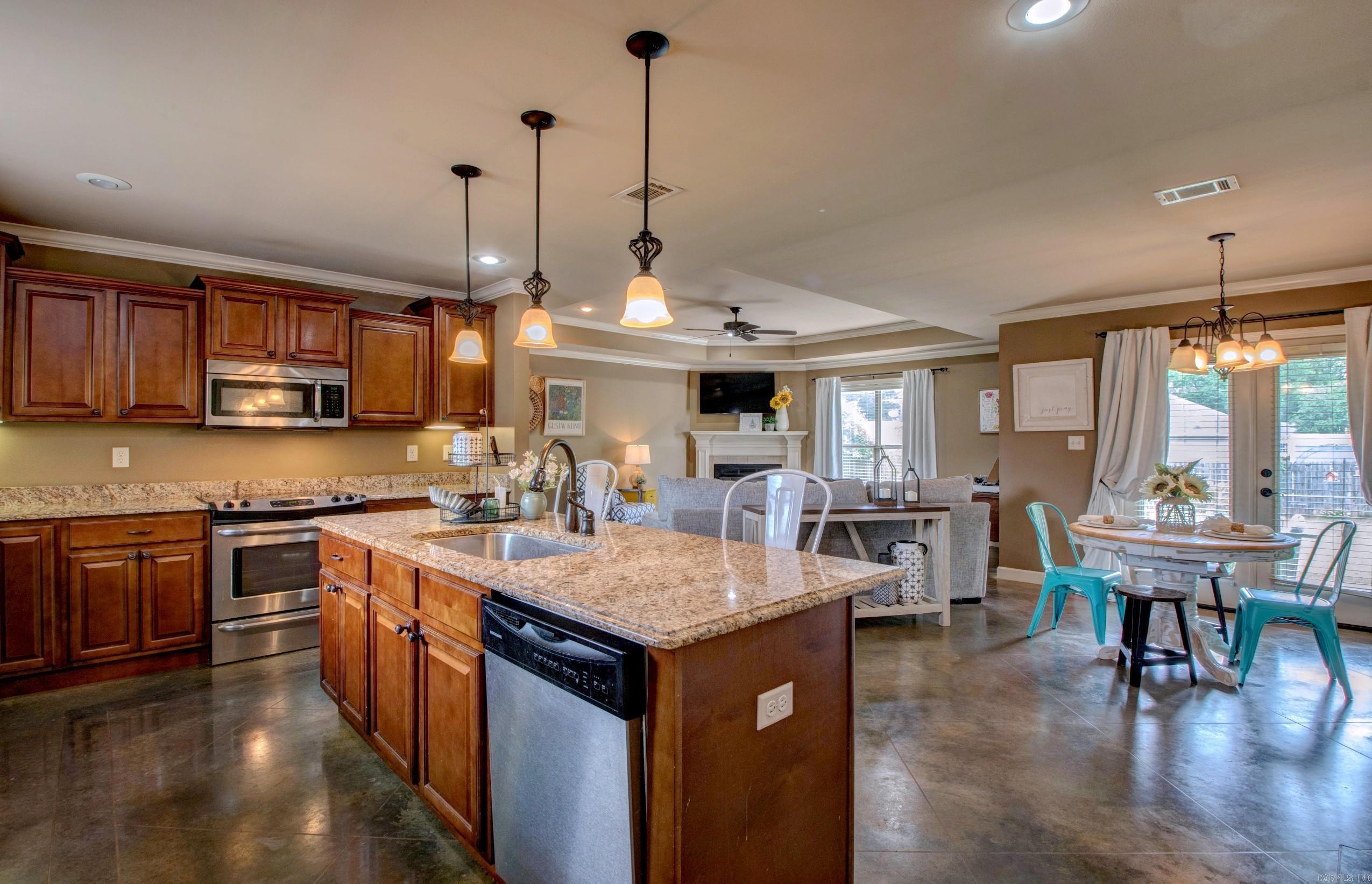 424  Oakwood Lane  Perryville, AR